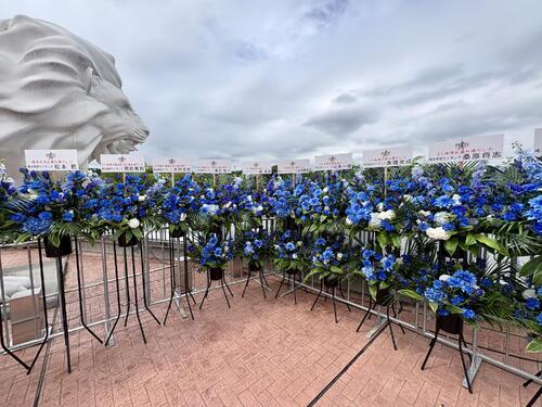 西武対楽天　引退試合を行う西武栗山巧に贈られた花（撮影・江口和貴）
