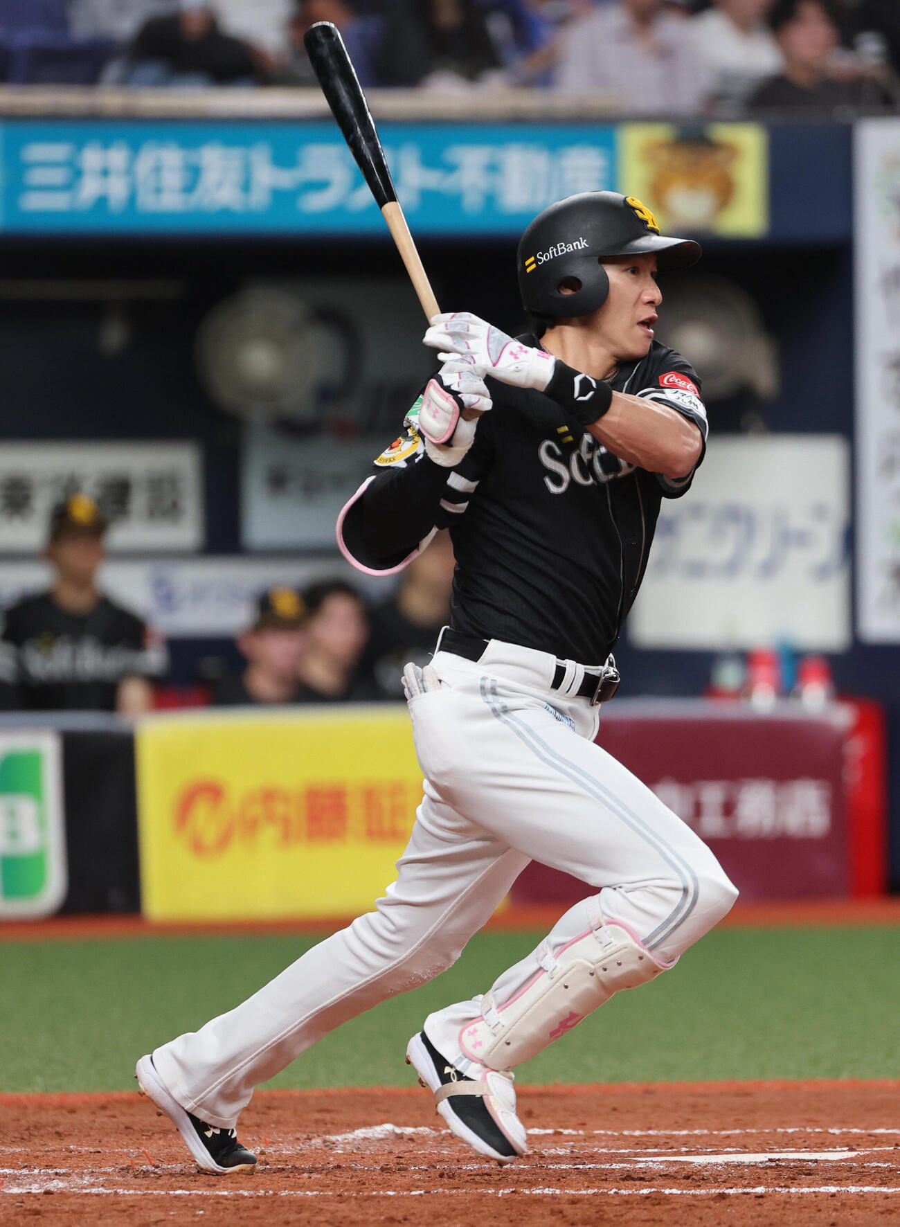 オリックス対ソフトバンク　3回表ソフトバンク無死一、二塁、柳田悠岐は右前適時打を放つ（撮影・西尾就之）