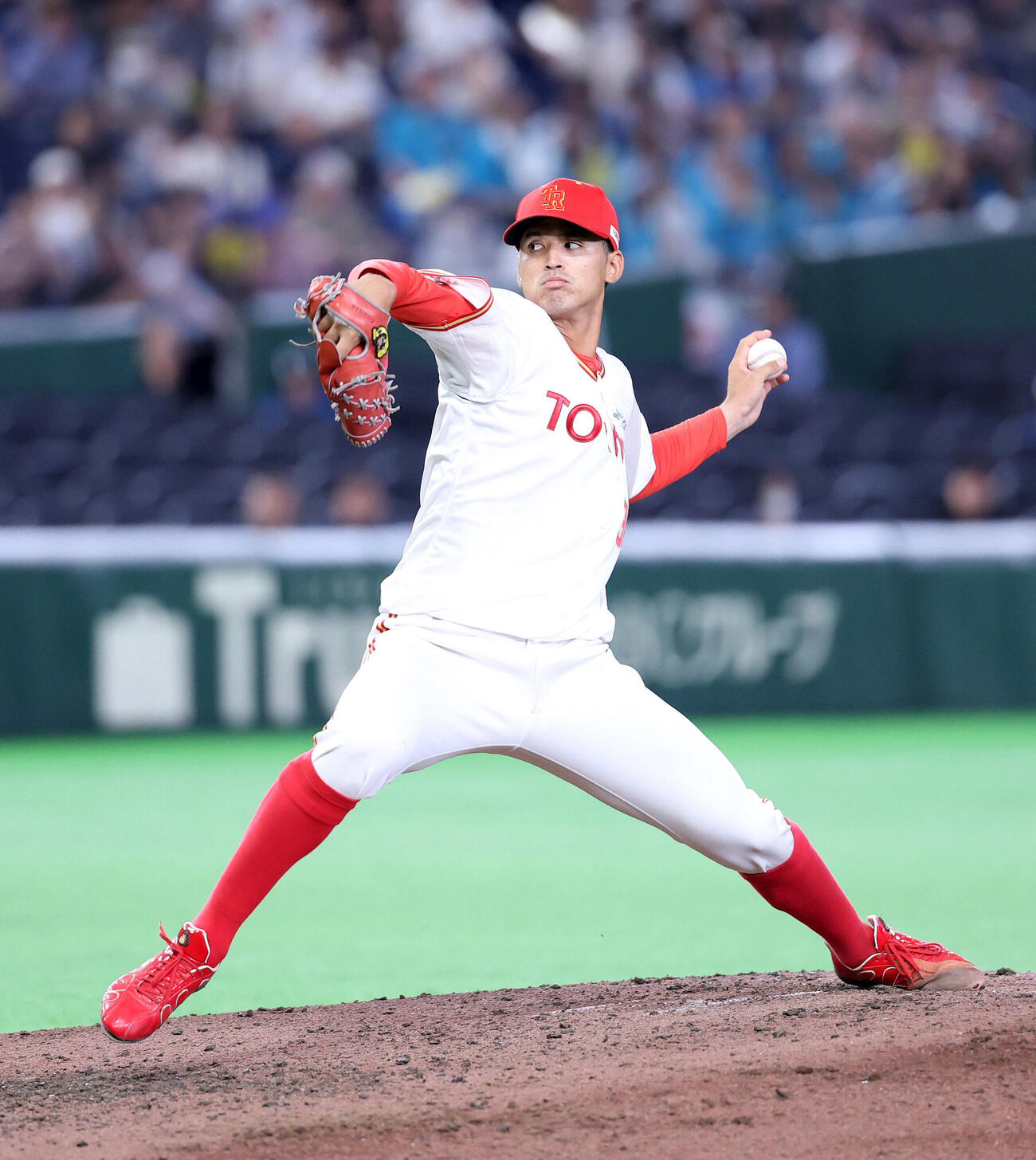 JFE西日本対トヨタ自動車　力投するトヨタ自動車4番手の沢山優介（撮影・鈴木正人）