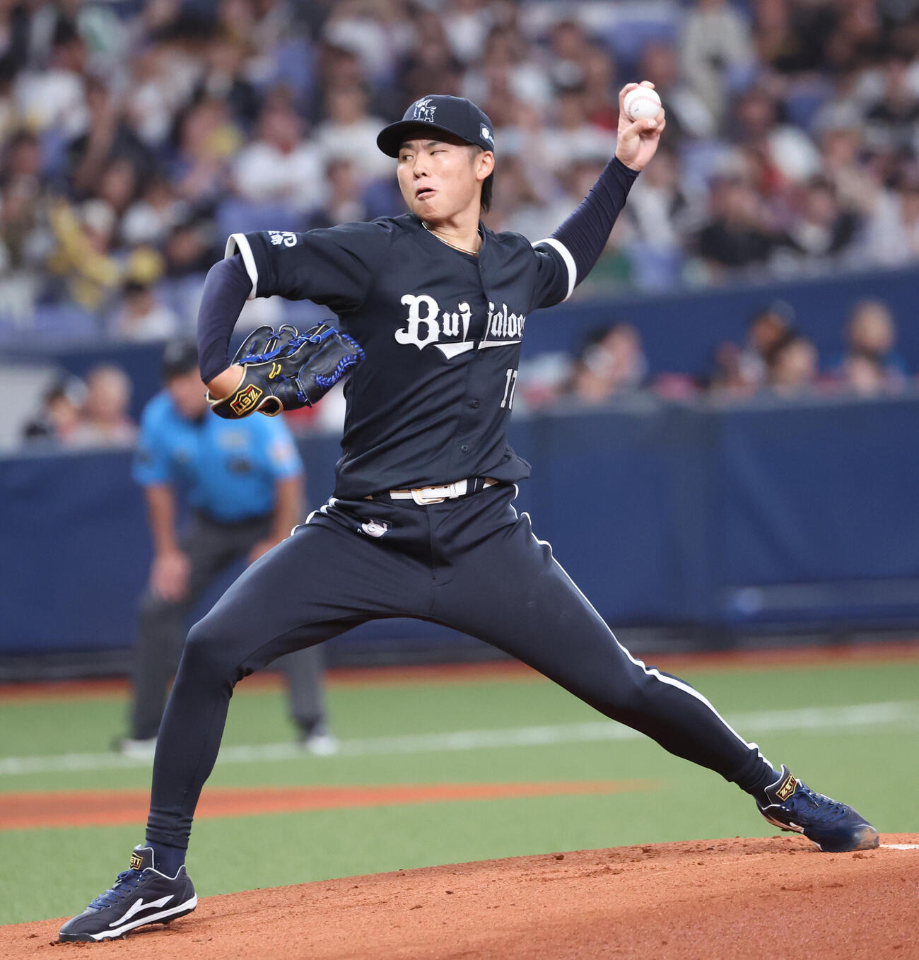 オリックス対ソフトバンク　力投するオリックス先発の曽谷龍平（撮影・西尾就之）