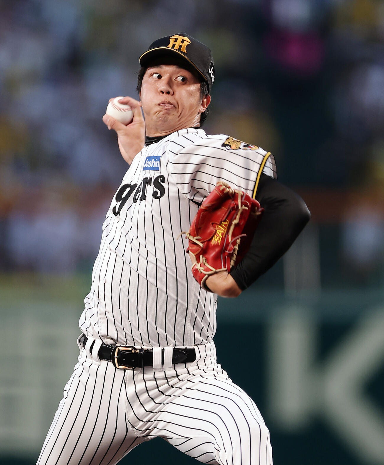 阪神対巨人　力投する阪神先発の才木浩人（撮影・前田充）