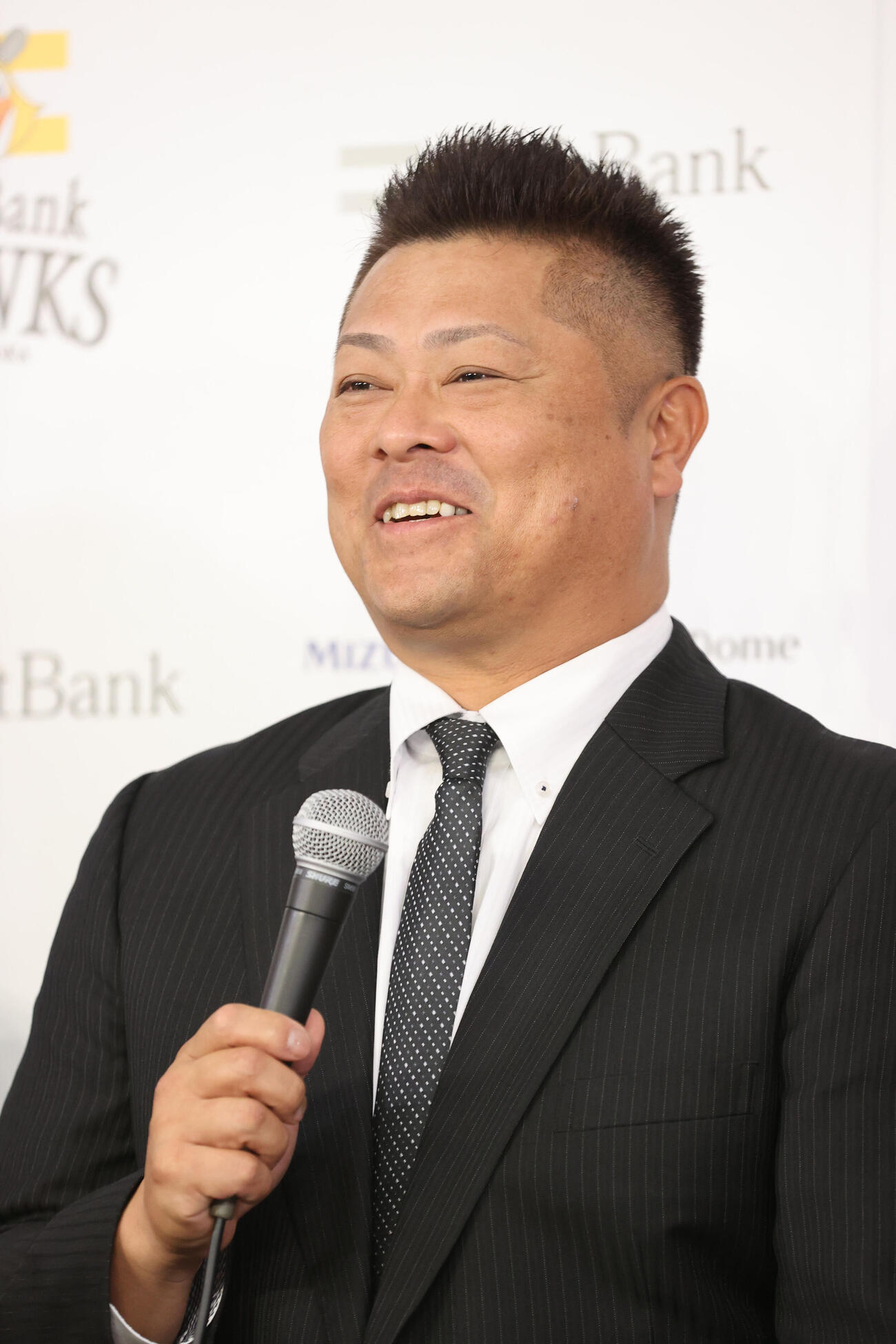 ソフトバンクの細川亨コーチ（2024年撮影）