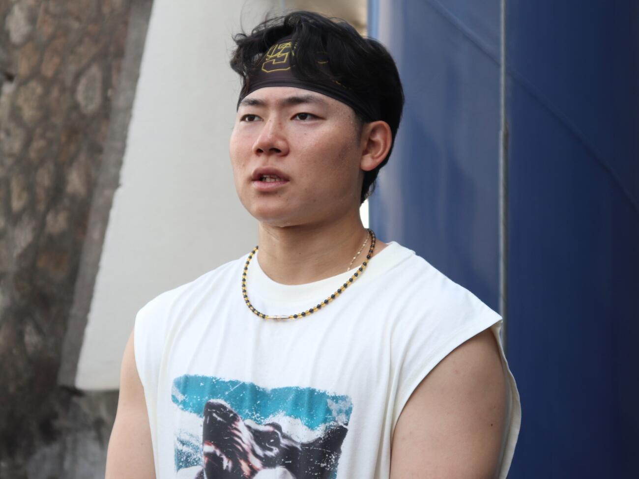 右肩甲骨骨折から約2週間半ぶりの実戦復帰を果たした中日村松開人（撮影・中島麗）