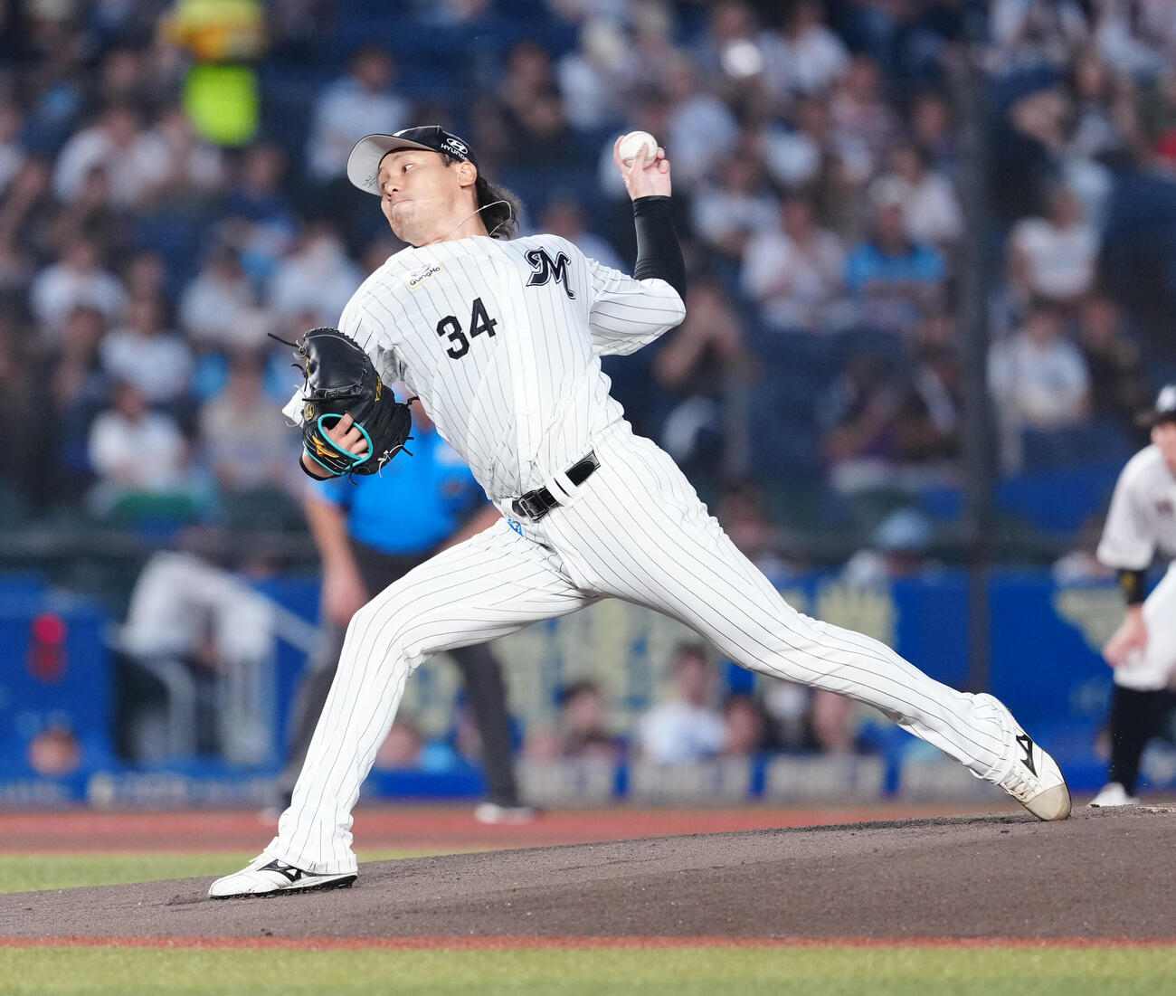 ロッテ対西武　先発し力投するロッテ高野脩汰（撮影・鈴木みどり）