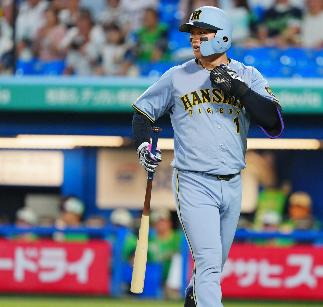 ヤクルト対阪神　1回表阪神1死二塁、遊飛に倒れる森下翔太（撮影・垰建太）