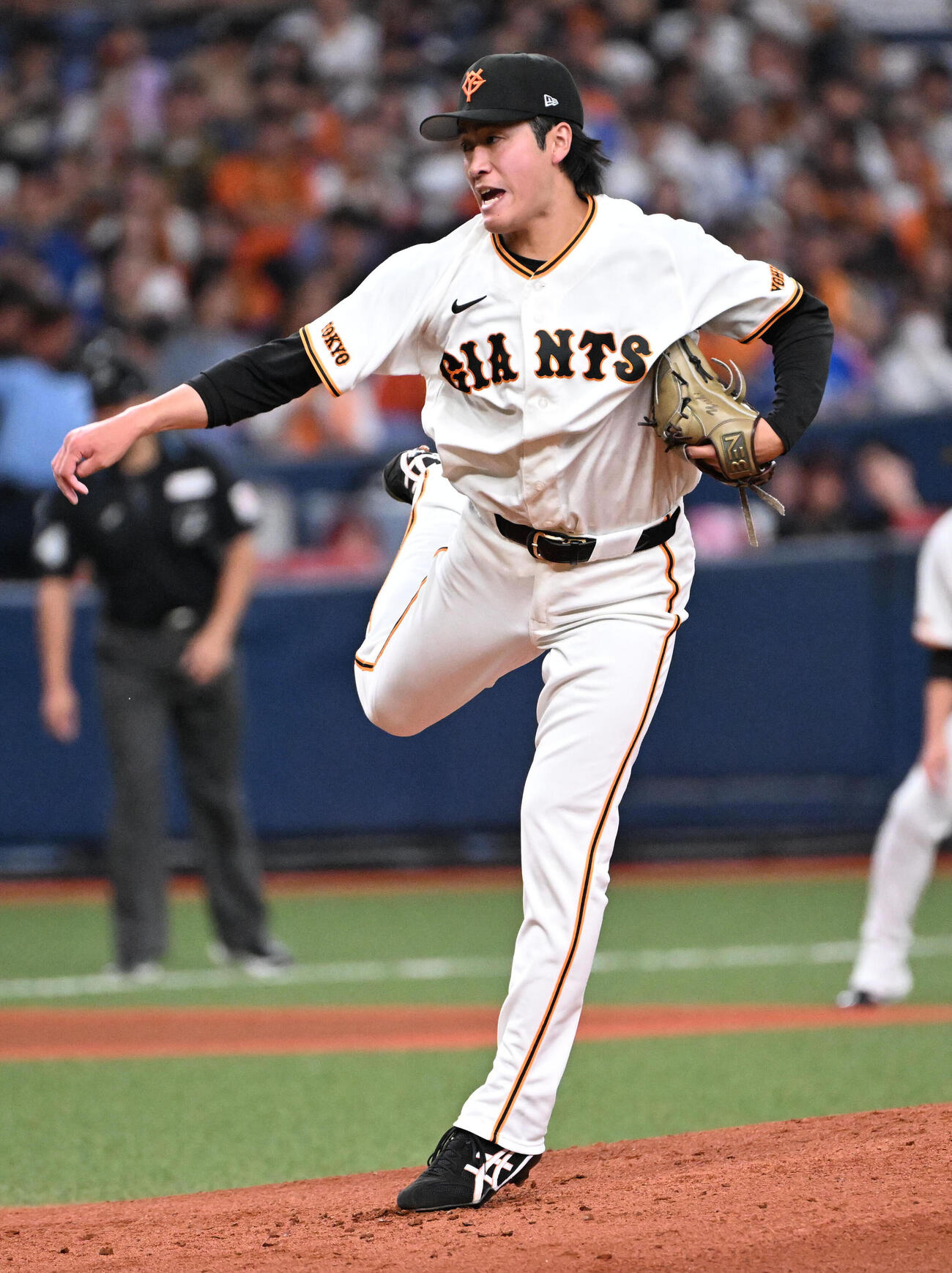 巨人対DeNA　巨人先発の西舘勇陽撮影・石井愛子）