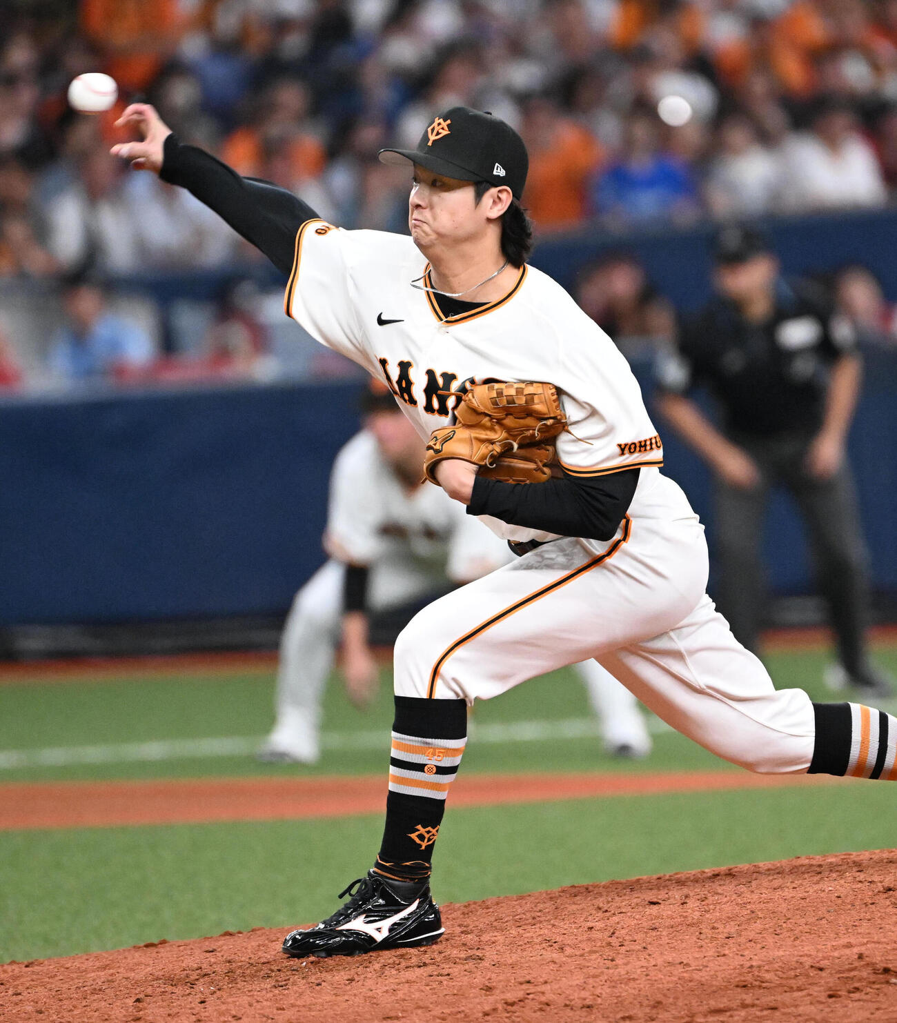 巨人対DeNA　巨人4番手の田中瑛斗（撮影・石井愛子）