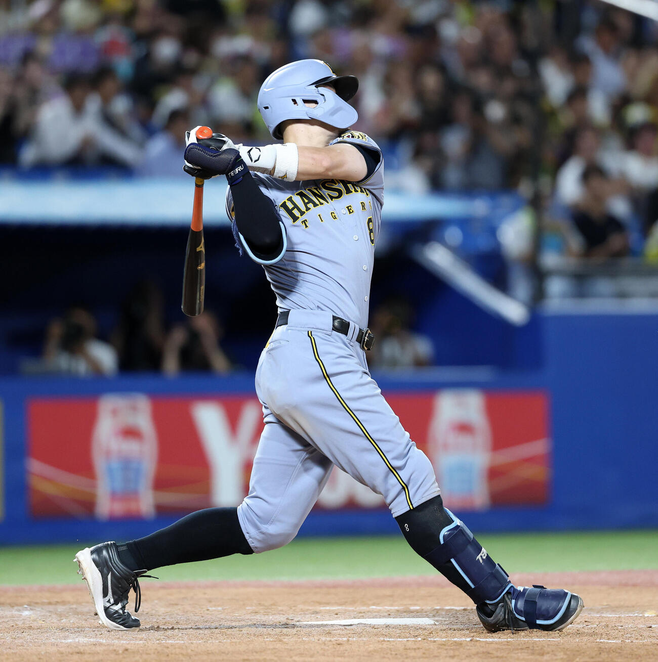 ヤクルト対阪神　3回表阪神2死、佐藤輝明はソロ本塁打を放つ（撮影・鈴木正人）