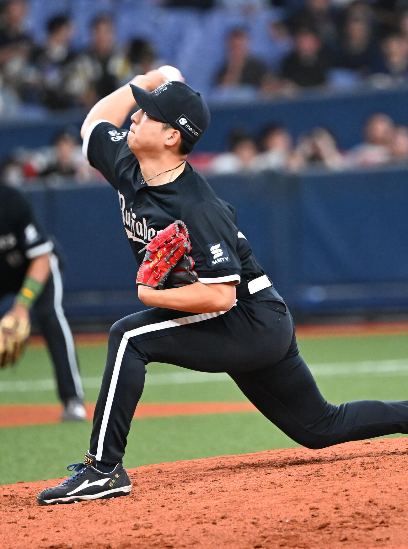 オリックス対ロッテ　7回、オリックス3番手で登板する椋木蓮（撮影・和賀正仁）
