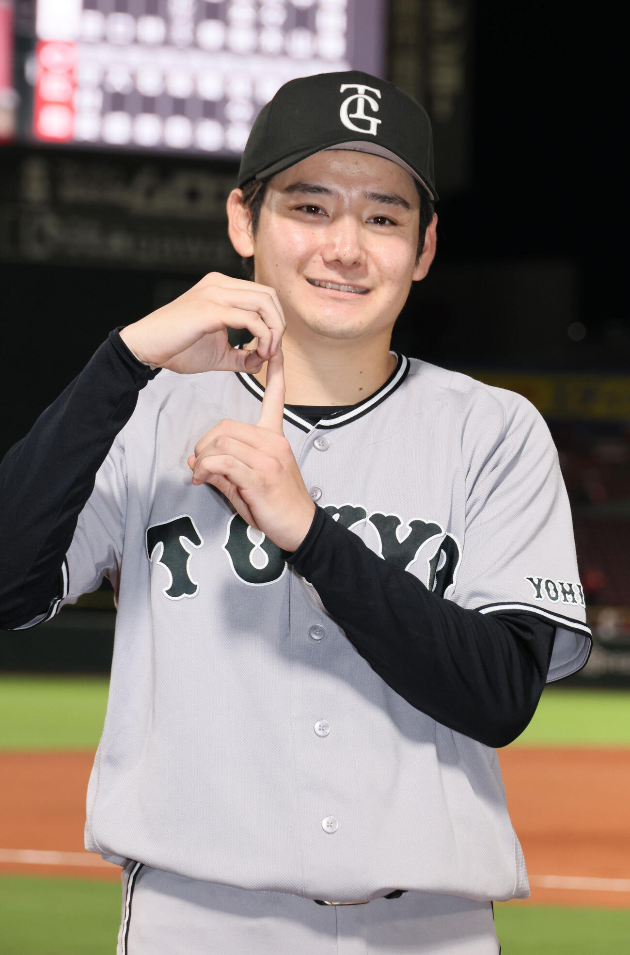 広島対巨人　地元広島で9勝目を飾った巨人竹丸和幸（撮影・加藤孝規）
