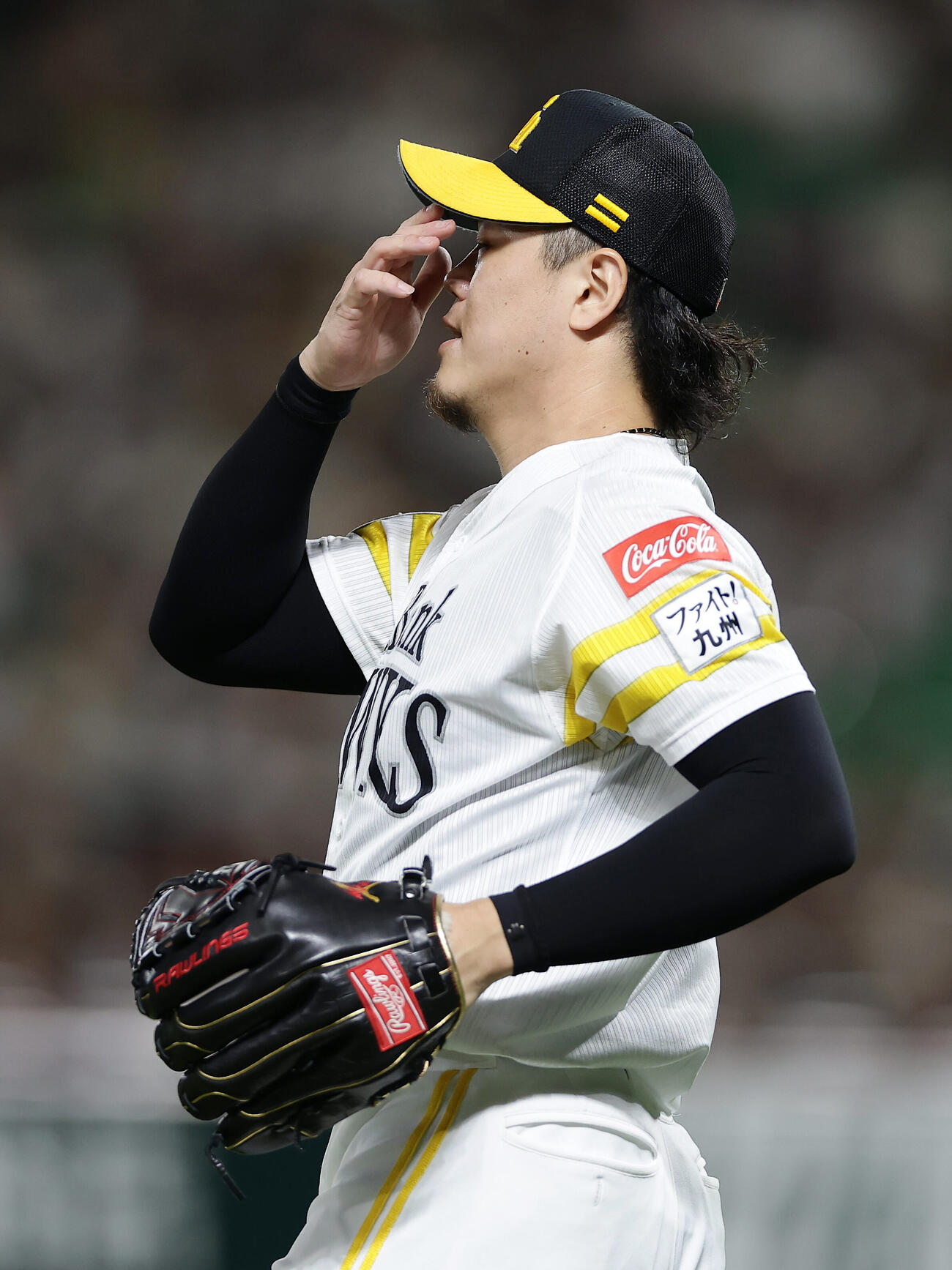 ソフトバンク対西武　1回表西武1死二塁、小島大河に先制の適時二塁打を許した上茶谷大河（撮影・前田充）