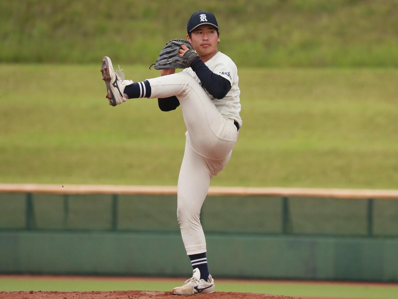 東北工大対東北福祉大　先発し力投した東北工大・木村春人投手（撮影・高橋香奈）