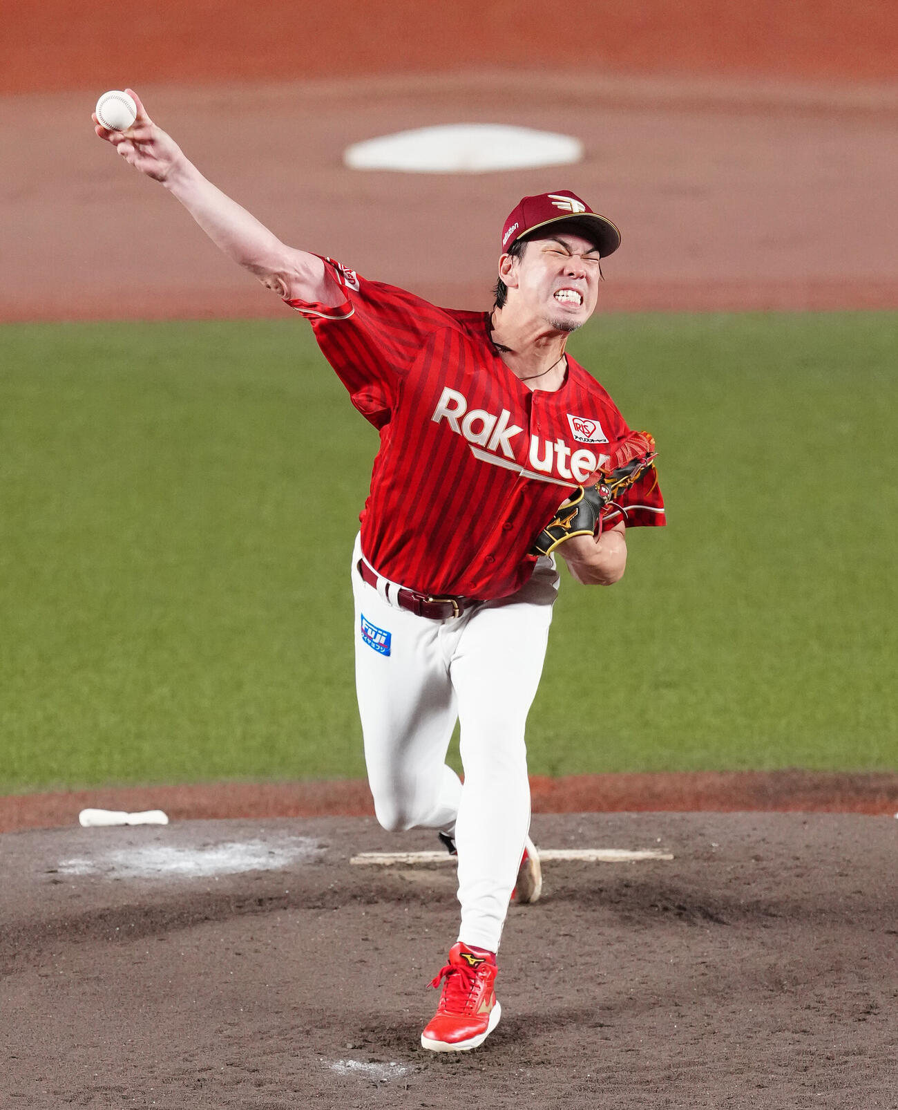 ロッテ対楽天　先発し力投する楽天前田健太（撮影・鈴木みどり）