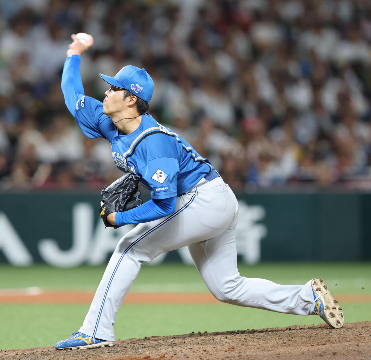 ソフトバンク日本ハム　6回に登板した日本ハム柴田獅子（撮影・梅根麻紀）