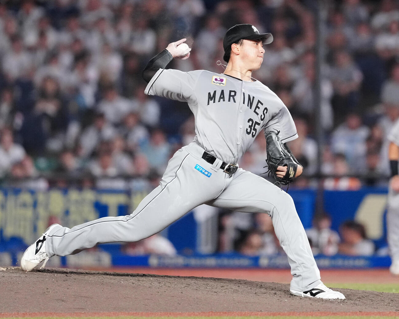 ロッテ対楽天　先発し力投するロッテ田中晴也（撮影・鈴木みどり）