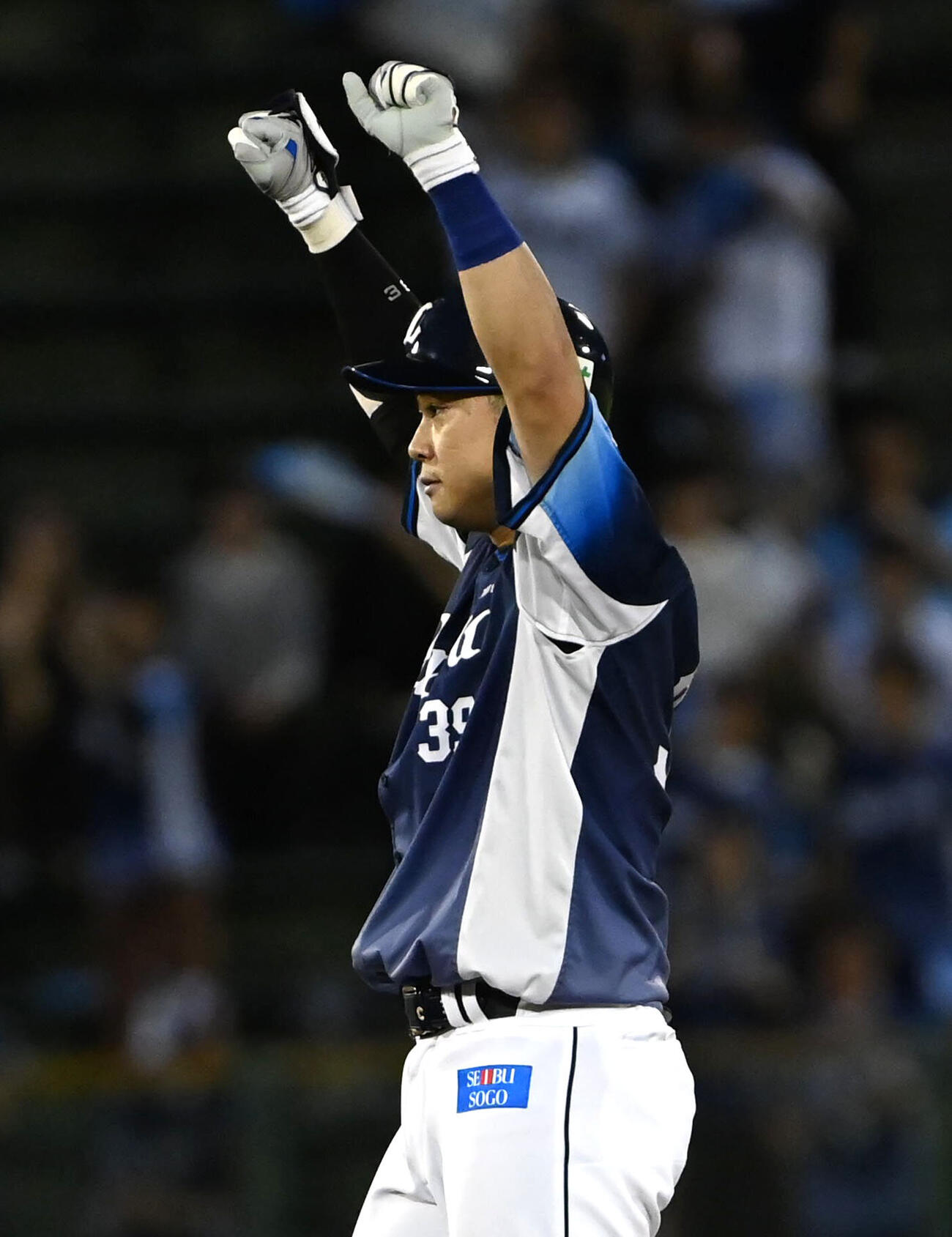 オリックス対西武　2回表西武2死二塁、平沢大河は先制適時打を放つ（撮影・石井愛子）