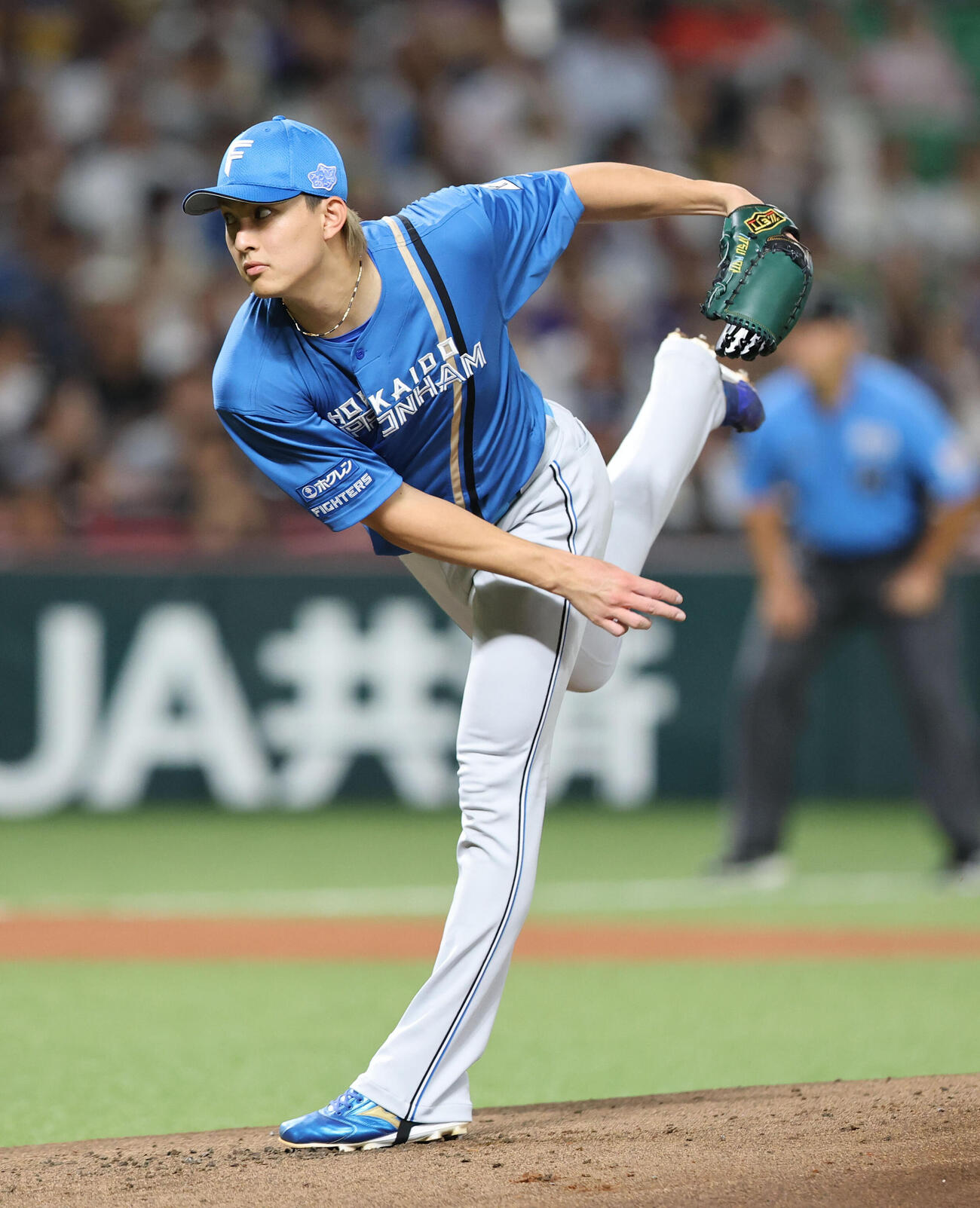 ソフトバンク日本ハム　日本ハム先発の達孝太（撮影・梅根麻紀）