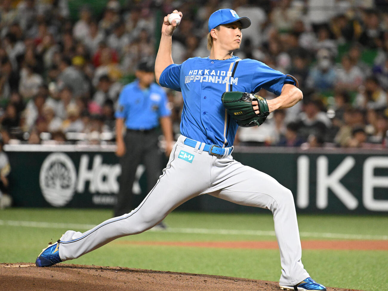 ソフトバンク対日本ハム　力投する日本ハム先発の達孝太（撮影・林敢治）
