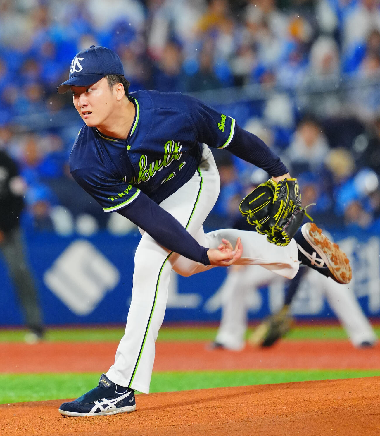 DeNA対ヤクルト　力投するヤクルト先発の吉村貢司郎（撮影・垰建太）