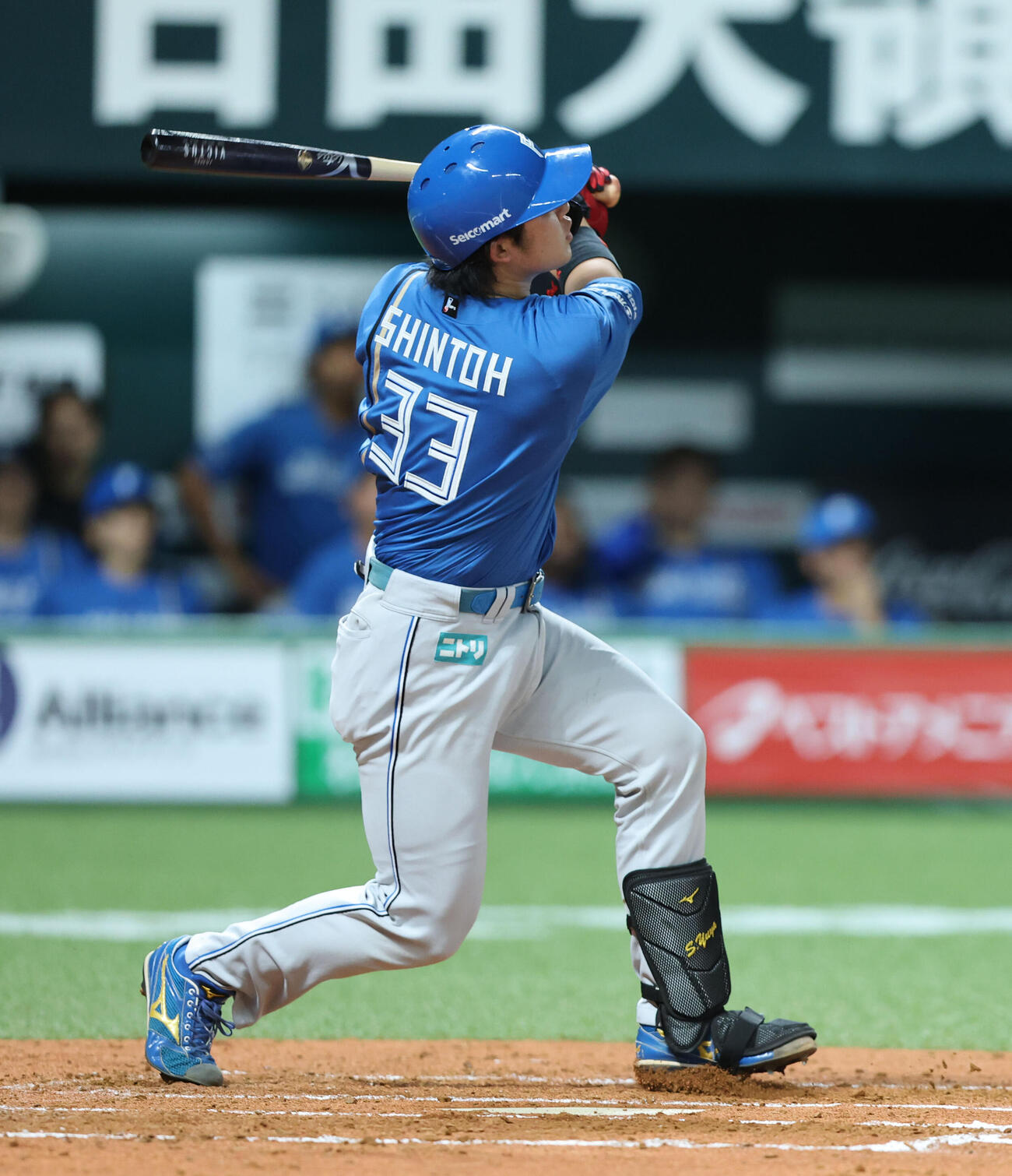 ソフトバンク対日本ハム　3回表日本ハム無死、進藤勇也は左中間に同点本塁打を放つ（撮影・梅根麻紀）
