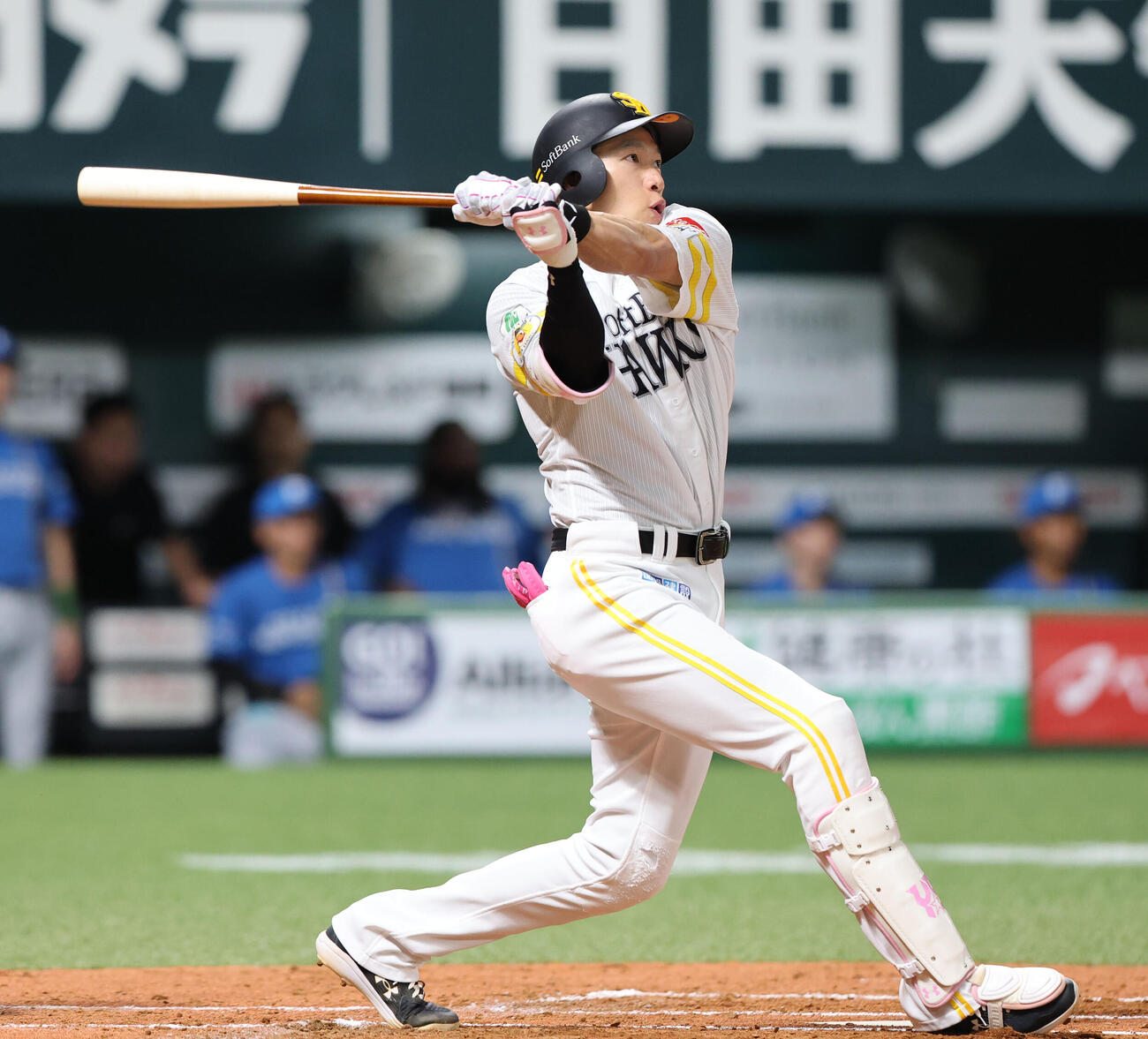 ソフトバンク対日本ハム　2回裏ソフトバンク1死、柳田悠岐は右中間に先制本塁打を放つ（撮影・梅根麻紀）