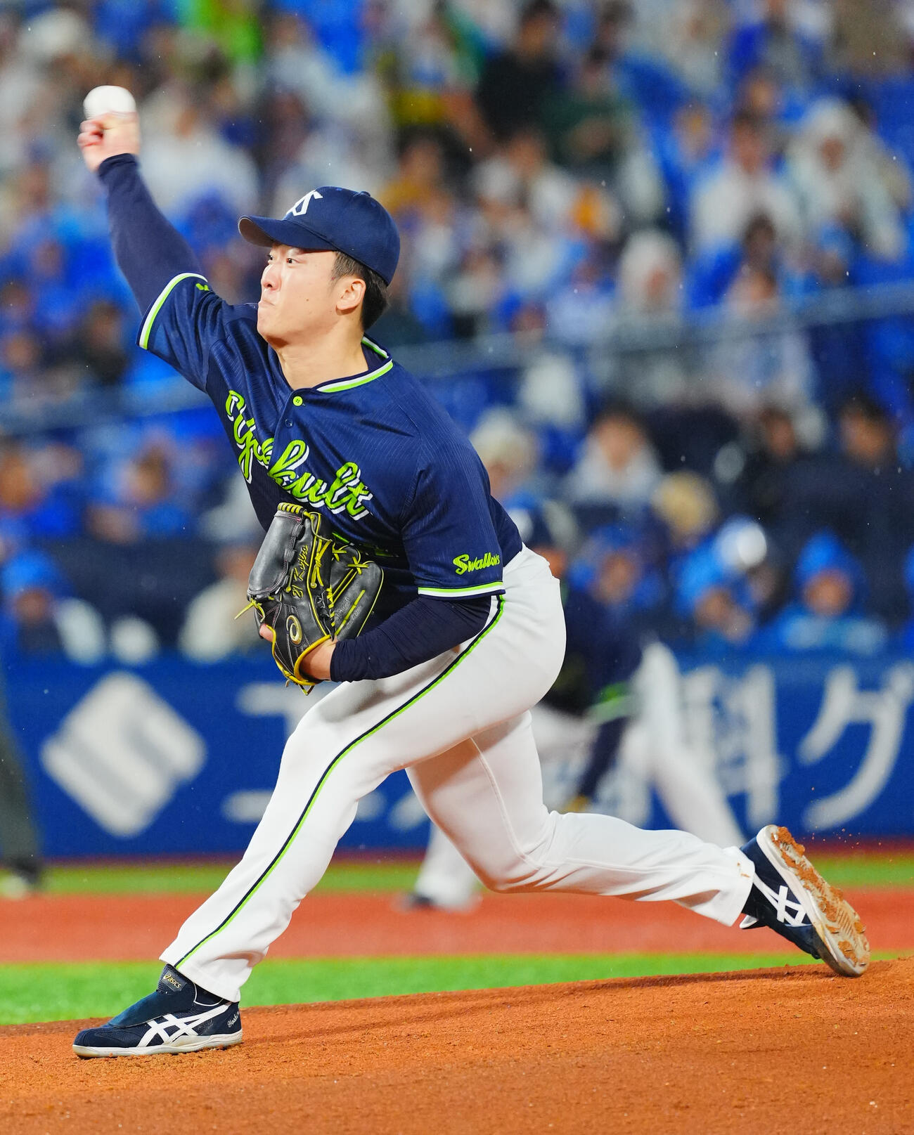 DeNA対ヤクルト　力投するヤクルト先発吉村貢司郎（撮影・垰建太）