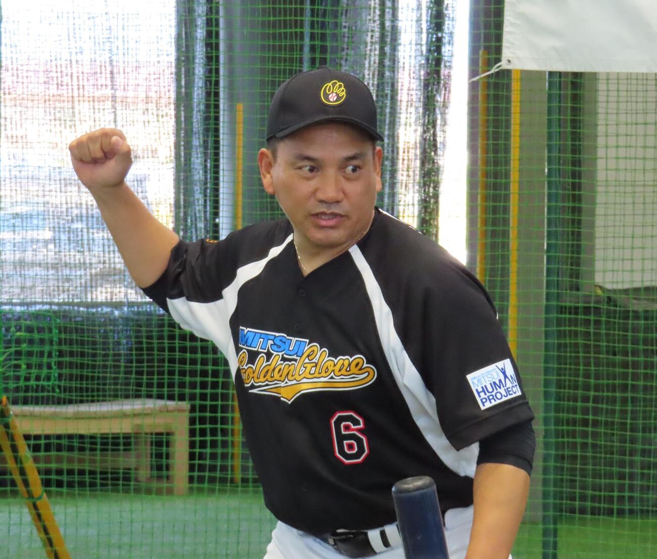「三井ゴールデン・グラブ野球教室」に参加した侍ジャパン井口資仁監督（撮影・水谷京裕）