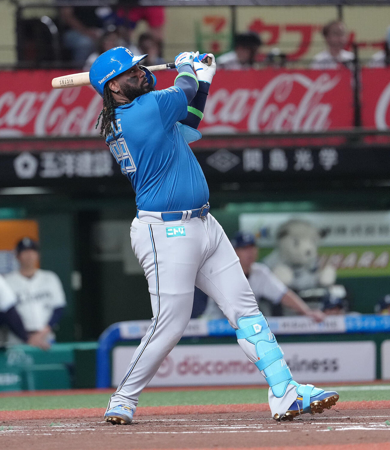 西武対日本ハム　2回表日本ハム無死、フランミル・レイエスは先制本塁打を放つ（撮影・足立雅史）