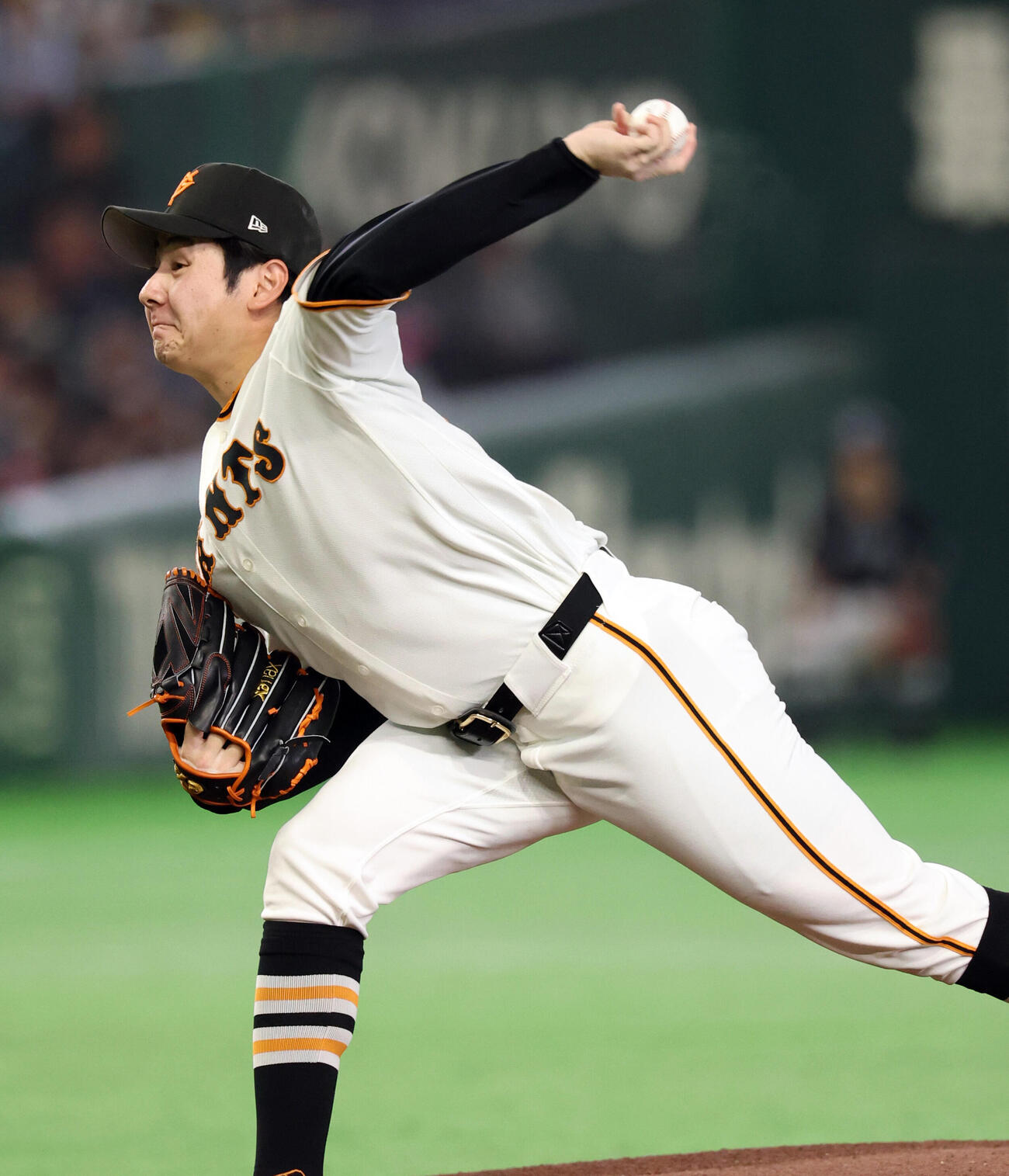巨人対阪神　力投する巨人先発の竹丸和幸（撮影・浅見桂子）