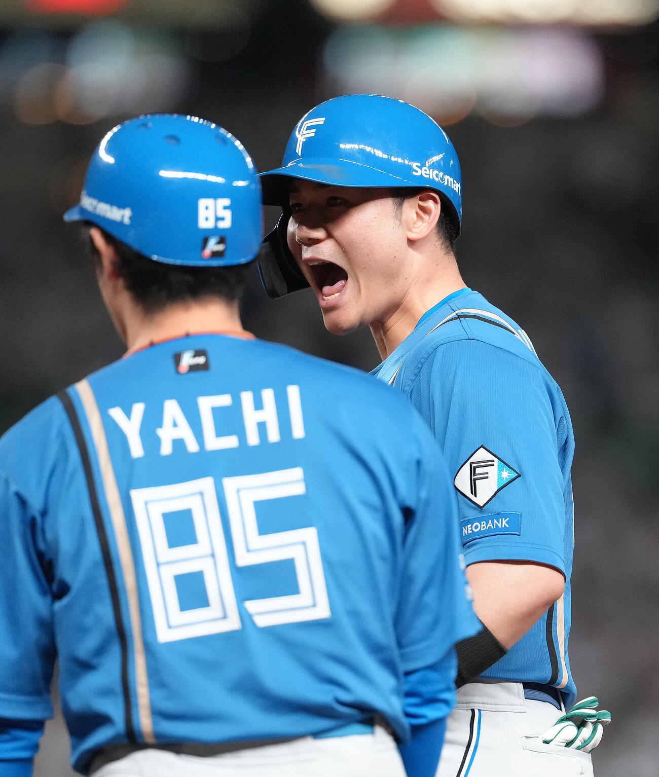 西武対日本ハム　9回表日本ハム2死二塁、代打清宮幸太郎は右前適時打を放ち雄たけびを上げる（撮影・足立雅史）