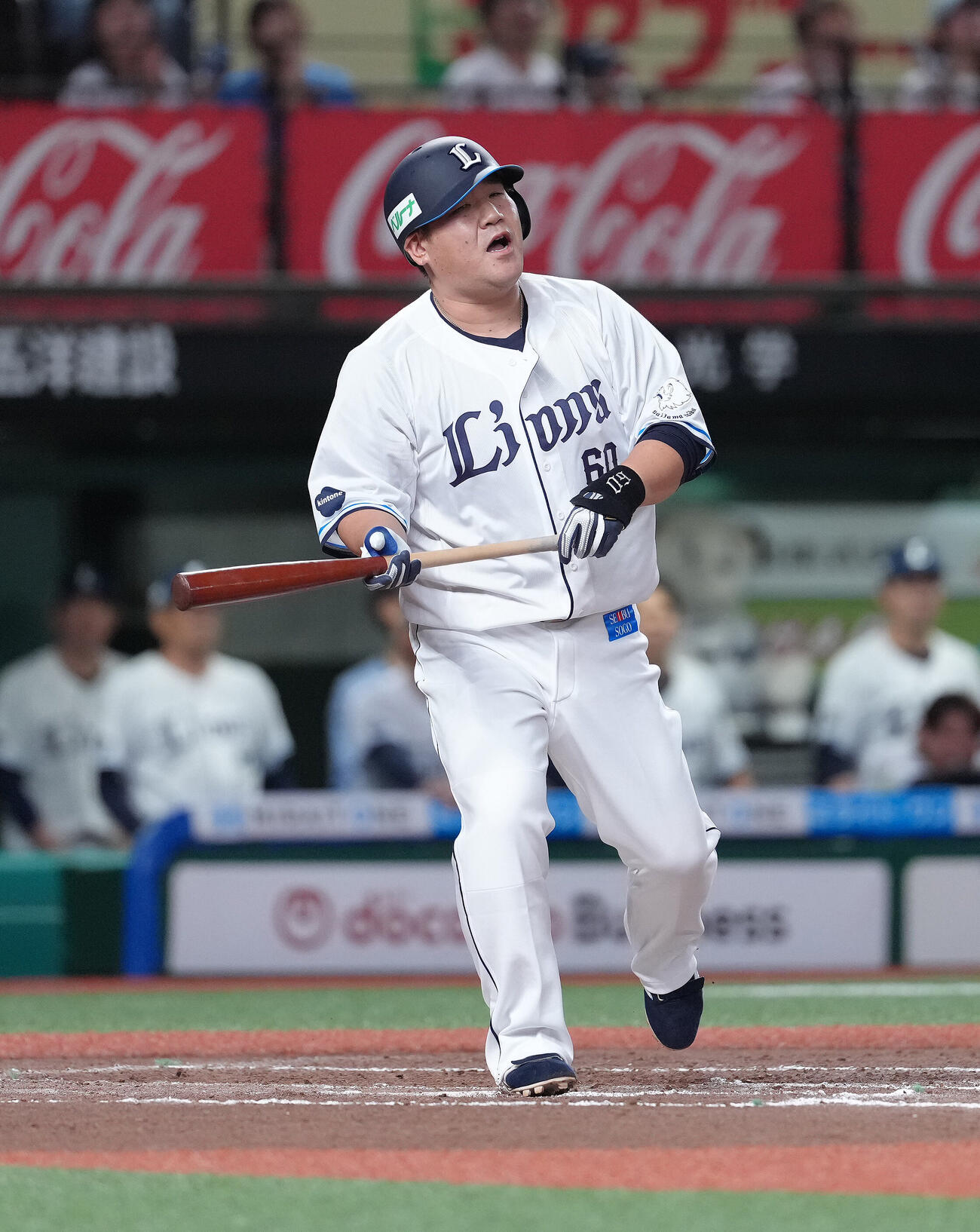 2026年9月12日、西武対日本ハム　10回裏西武2死一、二塁、中村剛也は空振り三振に倒れる