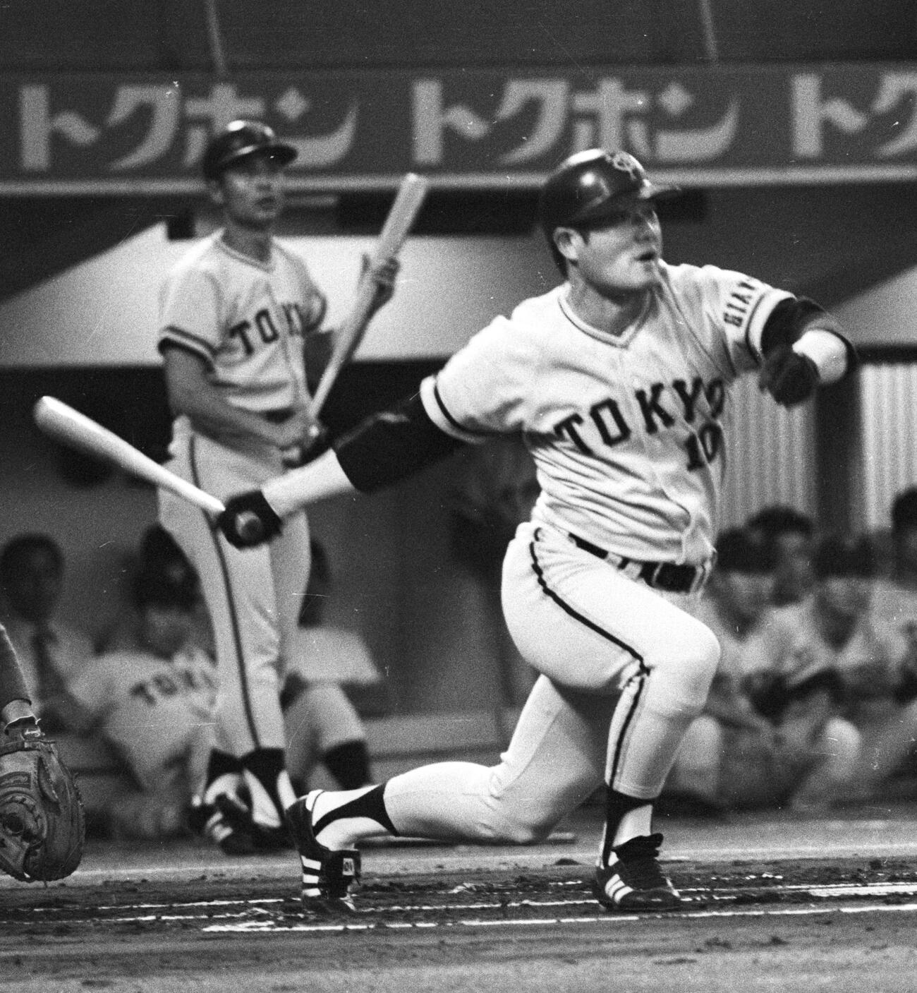 張本勲氏の打撃フォーム（1976年7月撮影）