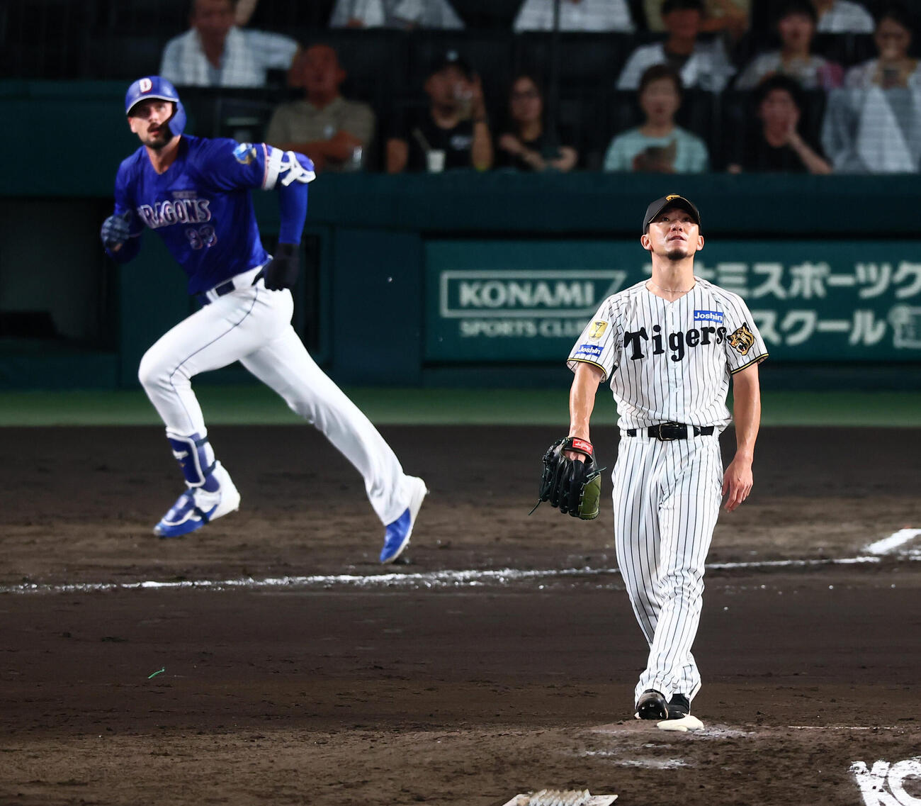 阪神対中日　5回表中日1死一塁、伊藤将司はカイル・マラーに2点中越え本塁打を浴びる（撮影・加藤哉）