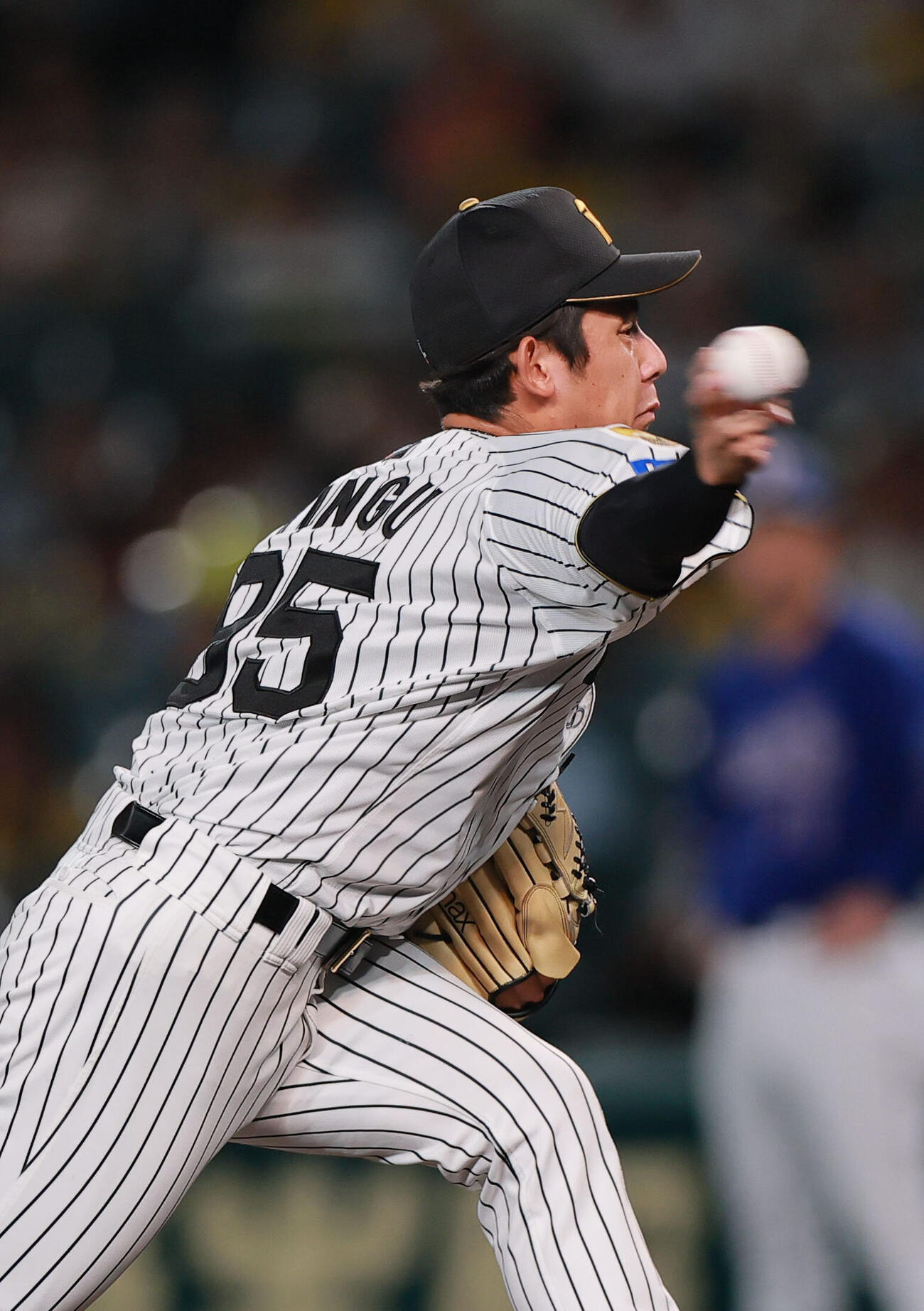 阪神対中日　7回表に登板する阪神神宮僚介（撮影・上山淳一）