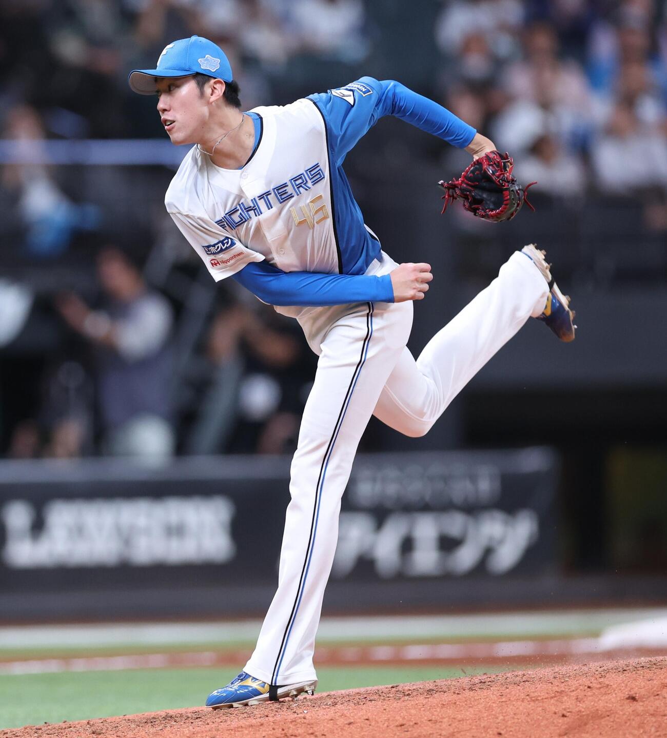 日本ハム対ロッテ　7回に登板の福島蓮（撮影・黒川智章）