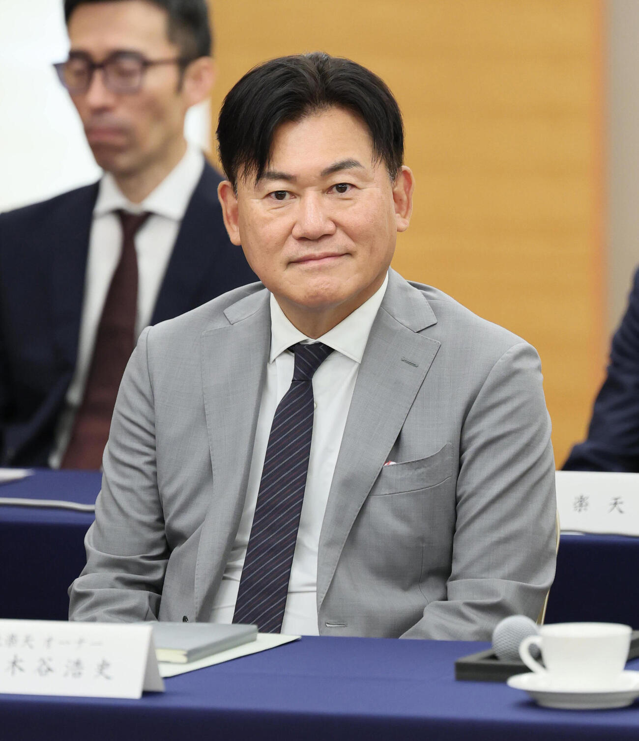 【サンスポ代表07　プロ野球12球団オーナー会議】　オーナー会議に出席する楽天・三木谷浩史オーナー　＝都内のホテル（代表撮影）