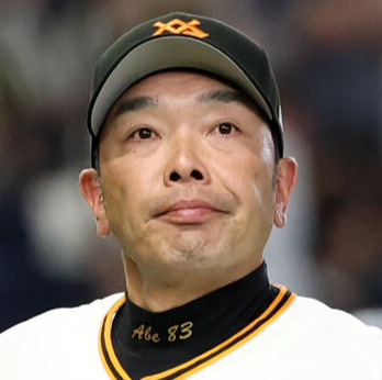巨人の阿部慎之助前監督（2026年5月撮影）