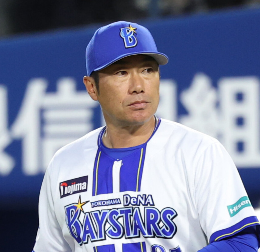 DeNA相川亮二監督