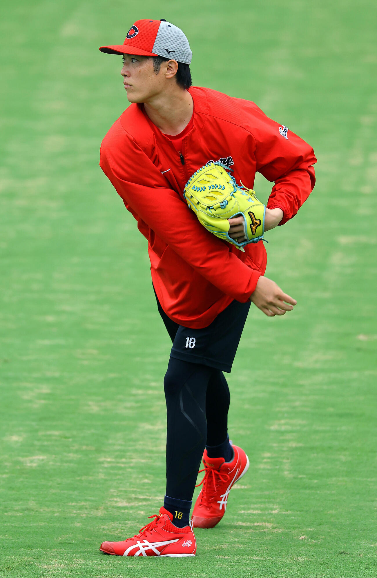 阪神対広島　キャッチボールをする森下暢仁（撮影・上田博志）