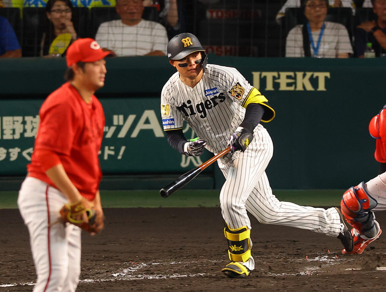 阪神対広島　2回裏阪神2死一、三塁、森下翔太は適時打を放つ（撮影・上田博志）