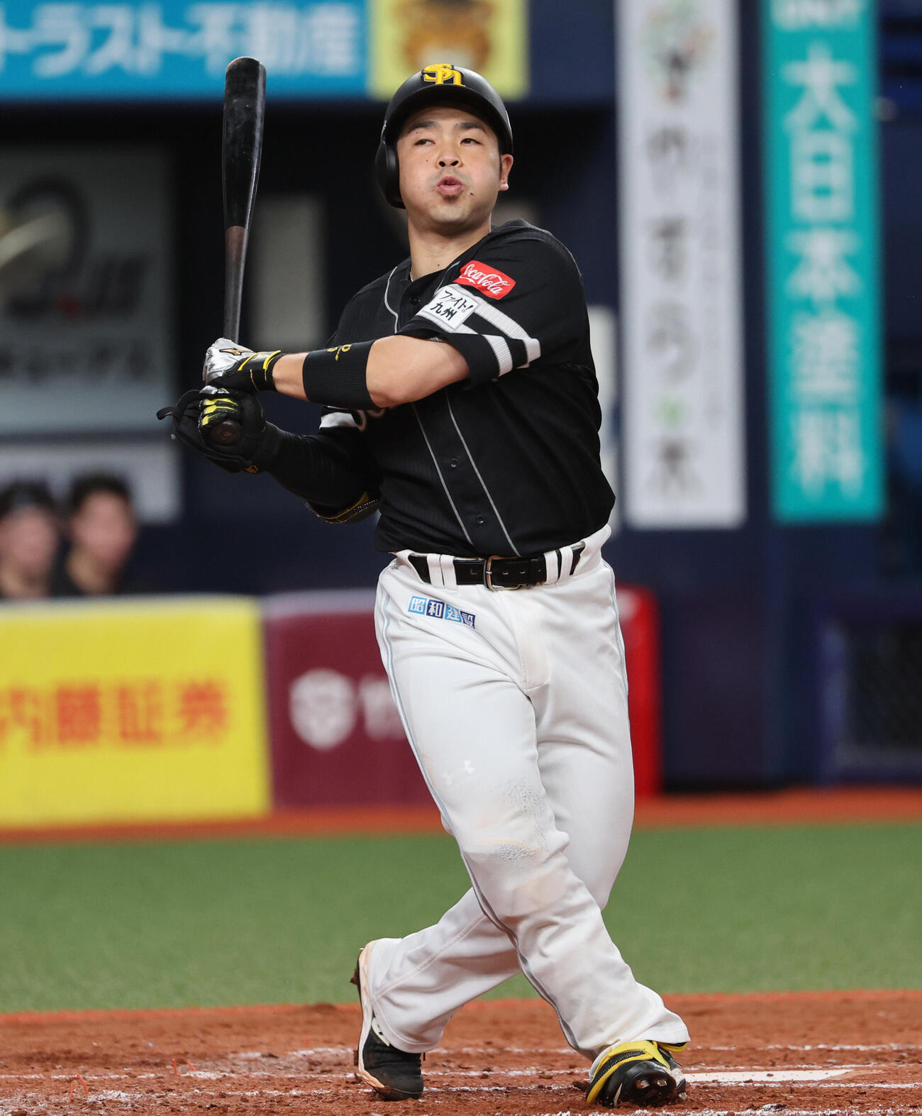 オリックス対ソフトバンク　5回表ソフトバンク2死二塁、近藤健介は空振り三振に倒れる（撮影・西尾就之）