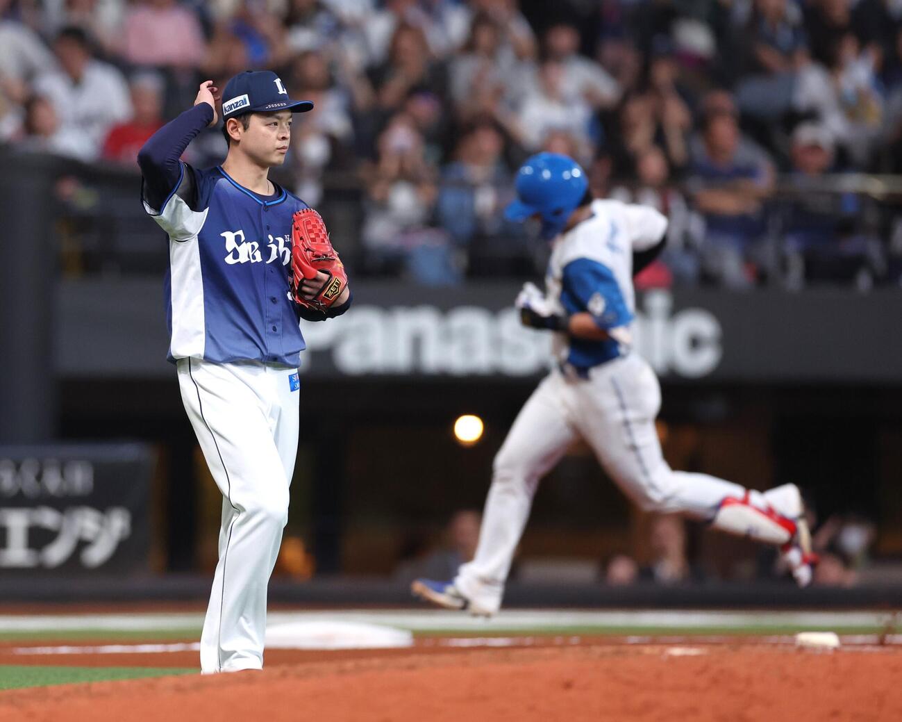 日本ハム対西武　6回裏、野村佑希に本塁打を浴びる黒木優太（撮影・黒川智章）