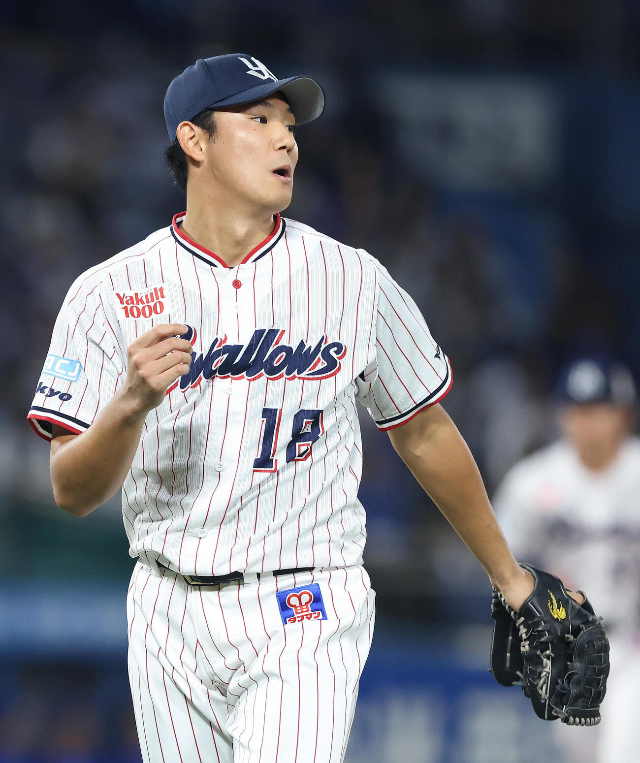 ヤクルト対DeNA 1回表を抑えるヤクルト奥川恭伸（撮影・河田真司）