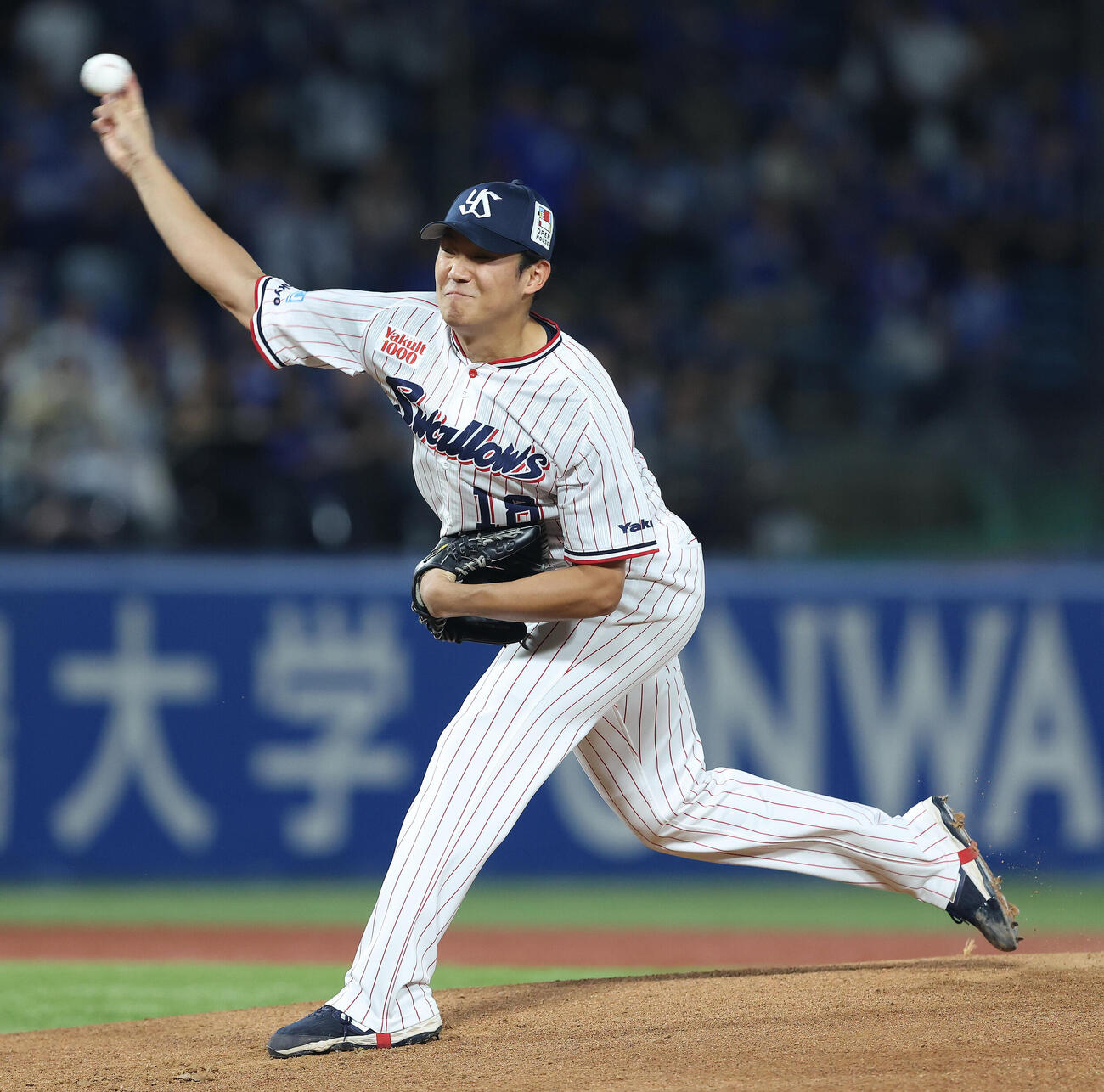 ヤクルト対DeNA　先発登板で力投するヤクルト奥川恭伸（撮影・河田真司）