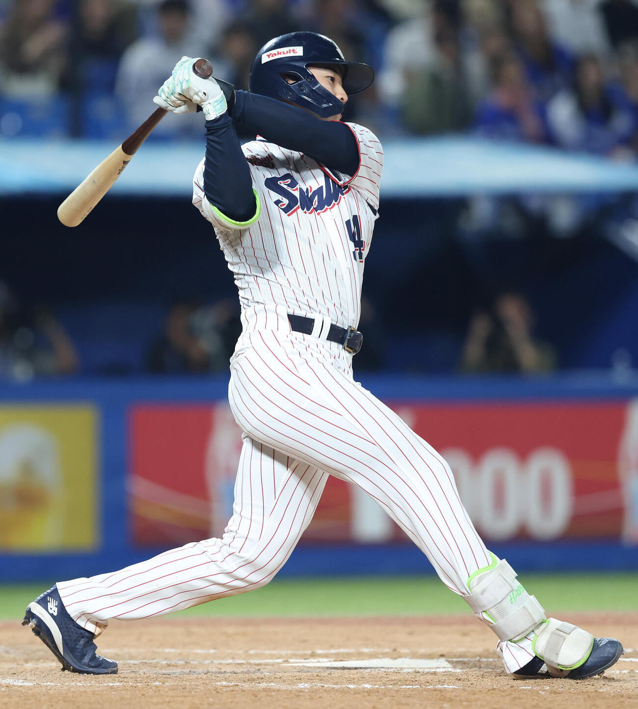 ヤクルト対DeNA 7回裏ヤクルト2死二塁、右前適時打を放つ田中陽翔（撮影・河田真司）