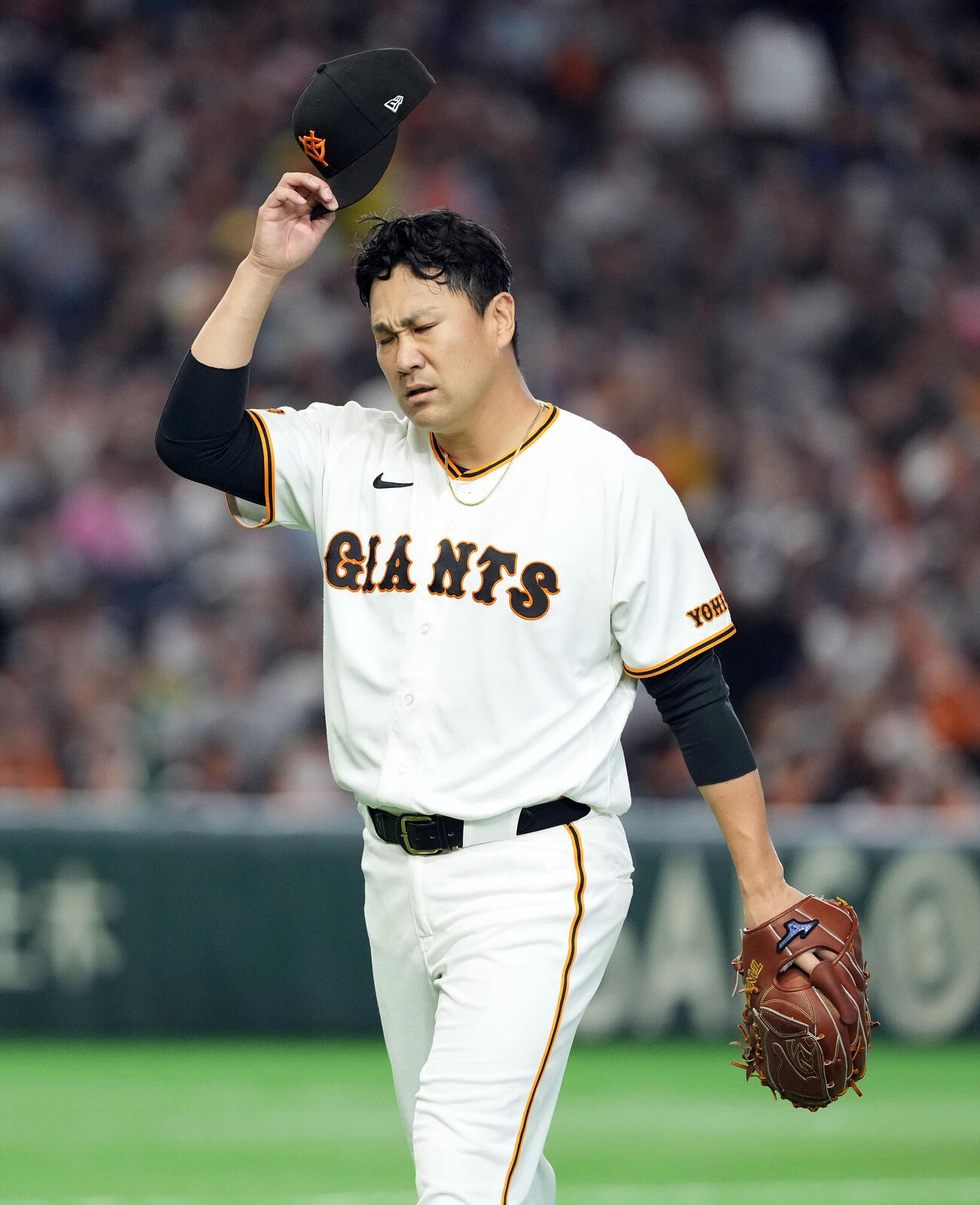 巨人対中日　3回表、中日に1点返され2－1とされた巨人の先発田中将大（撮影・たえ見朱実）