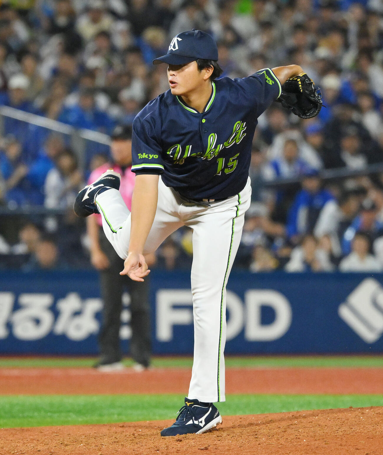 DeNA対ヤクルト　ヤクルト2番手の中村優斗（撮影・滝沢徹郎）