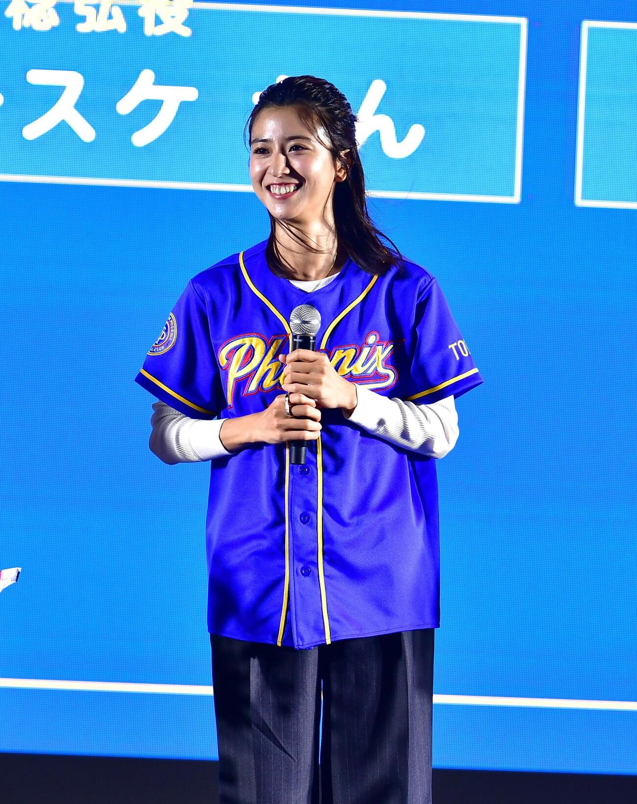 映画「4アウトーもう一度、プレイボールー」公開記念トークイベントに出席した黒島結菜