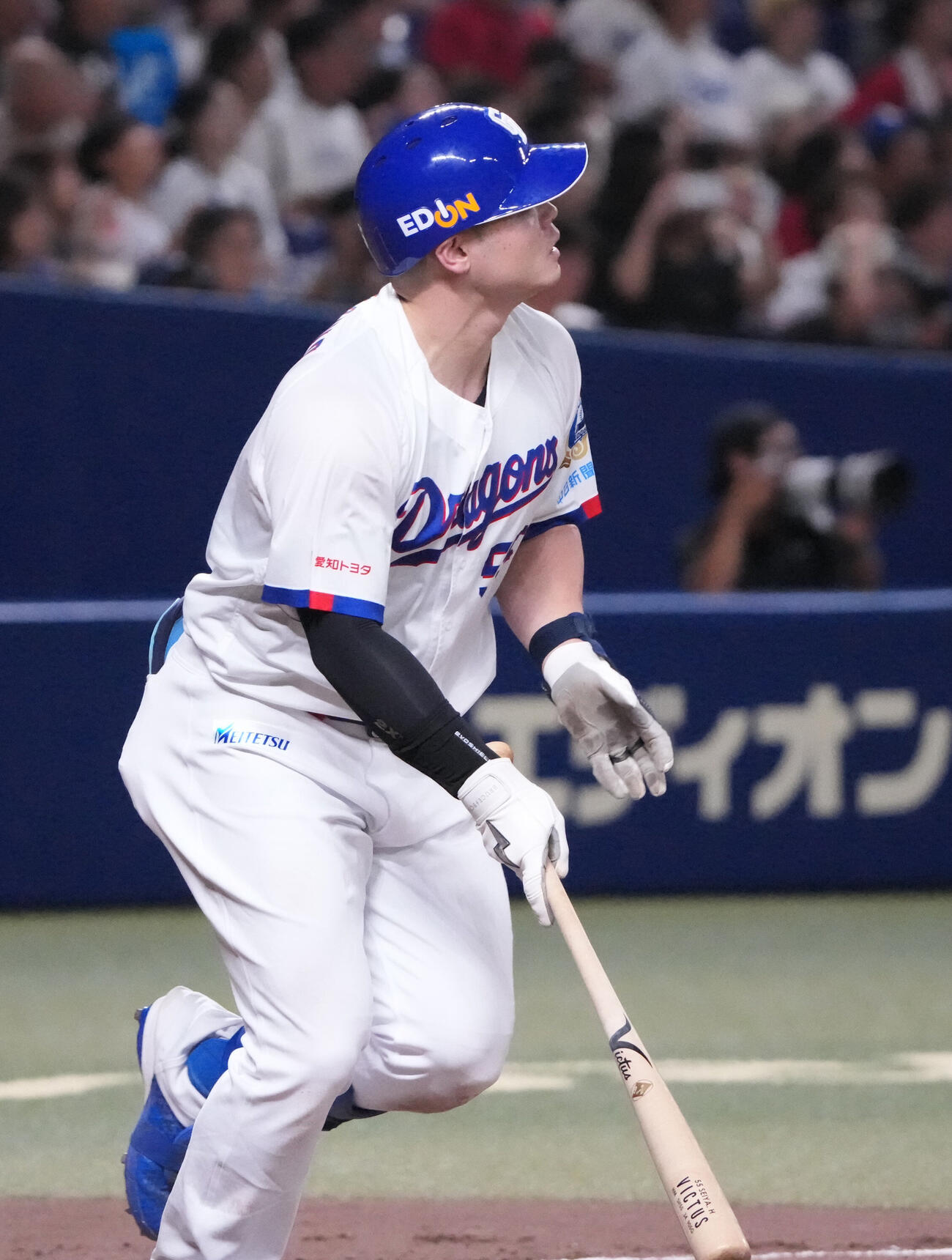 中日対広島　5回裏中日1死、本塁打を放つ細川成也（撮影・森本幸一）