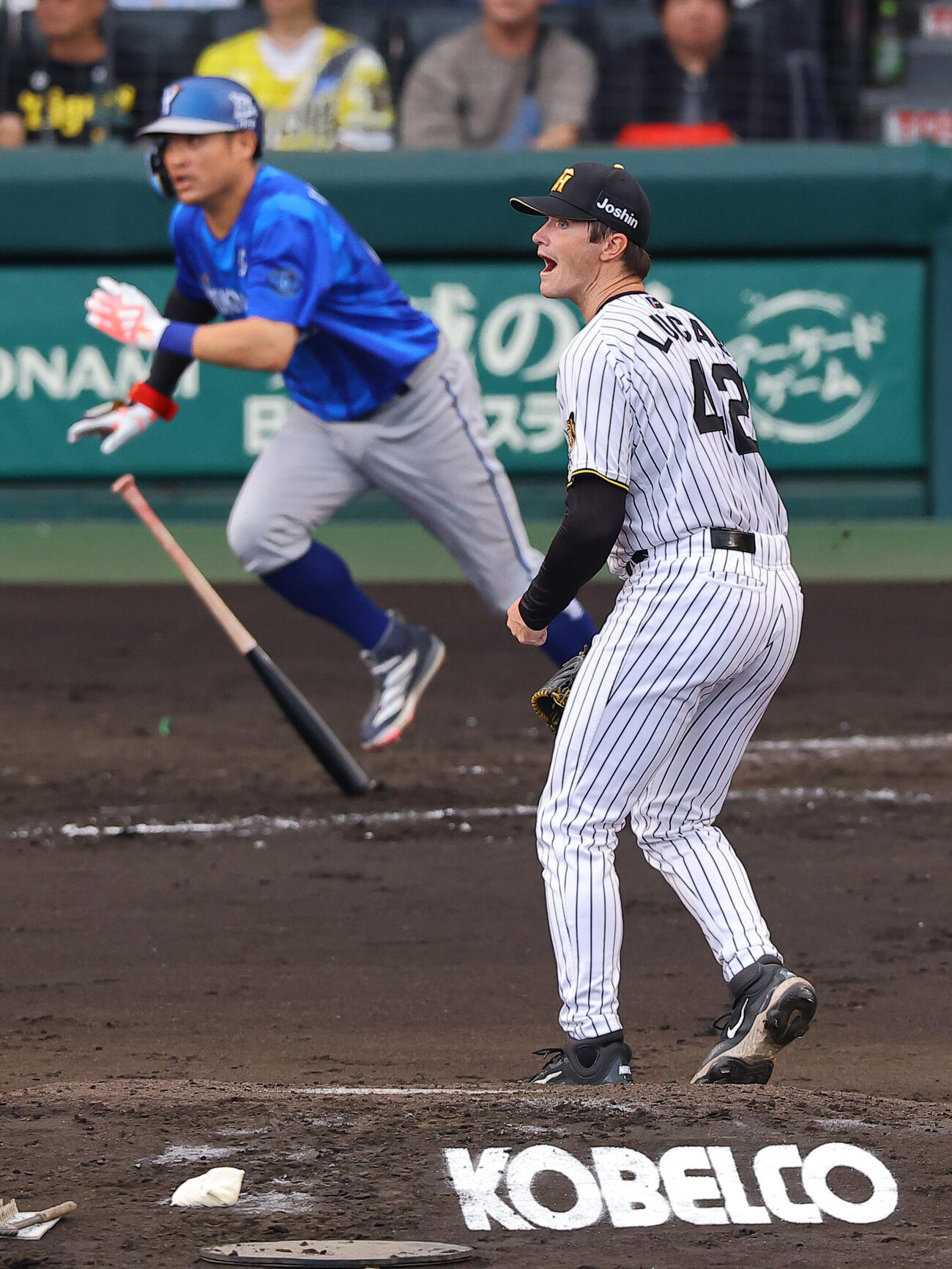 阪神対DeNA 3回表DeNA2死一、二塁、イーストン・ルーカスは筒香嘉智に同点適時打を浴びる（撮影・上田博志）